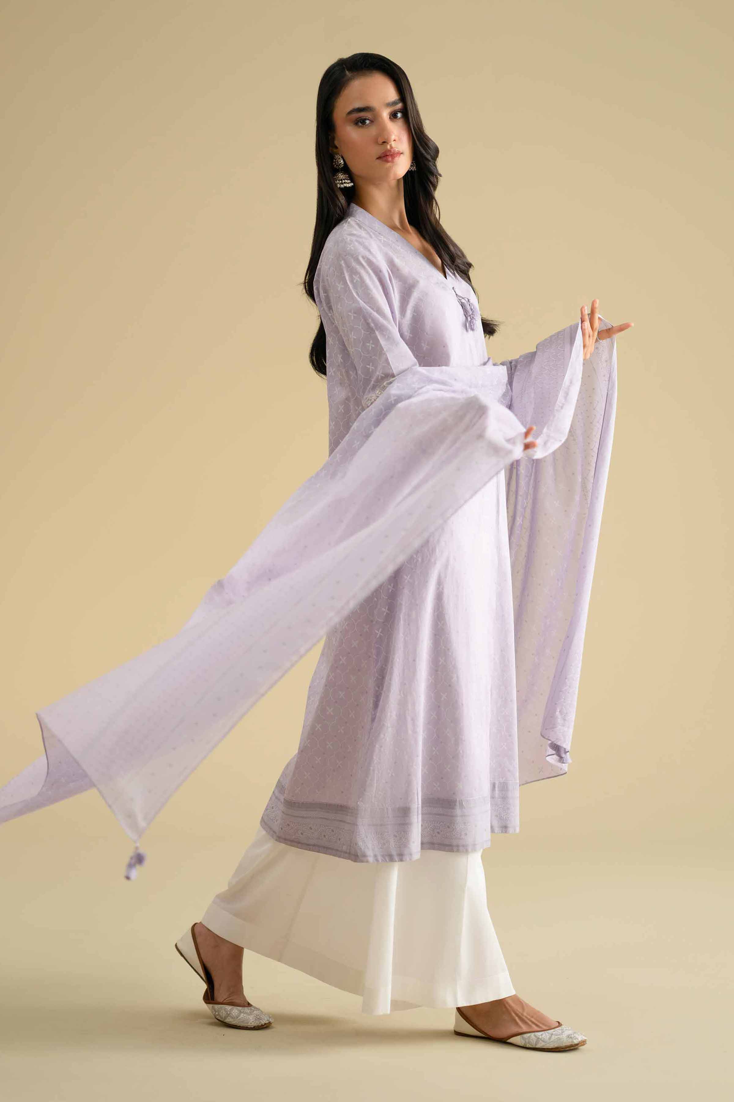 Nishat Linen Kfe26-28 Luxury Pret 2026