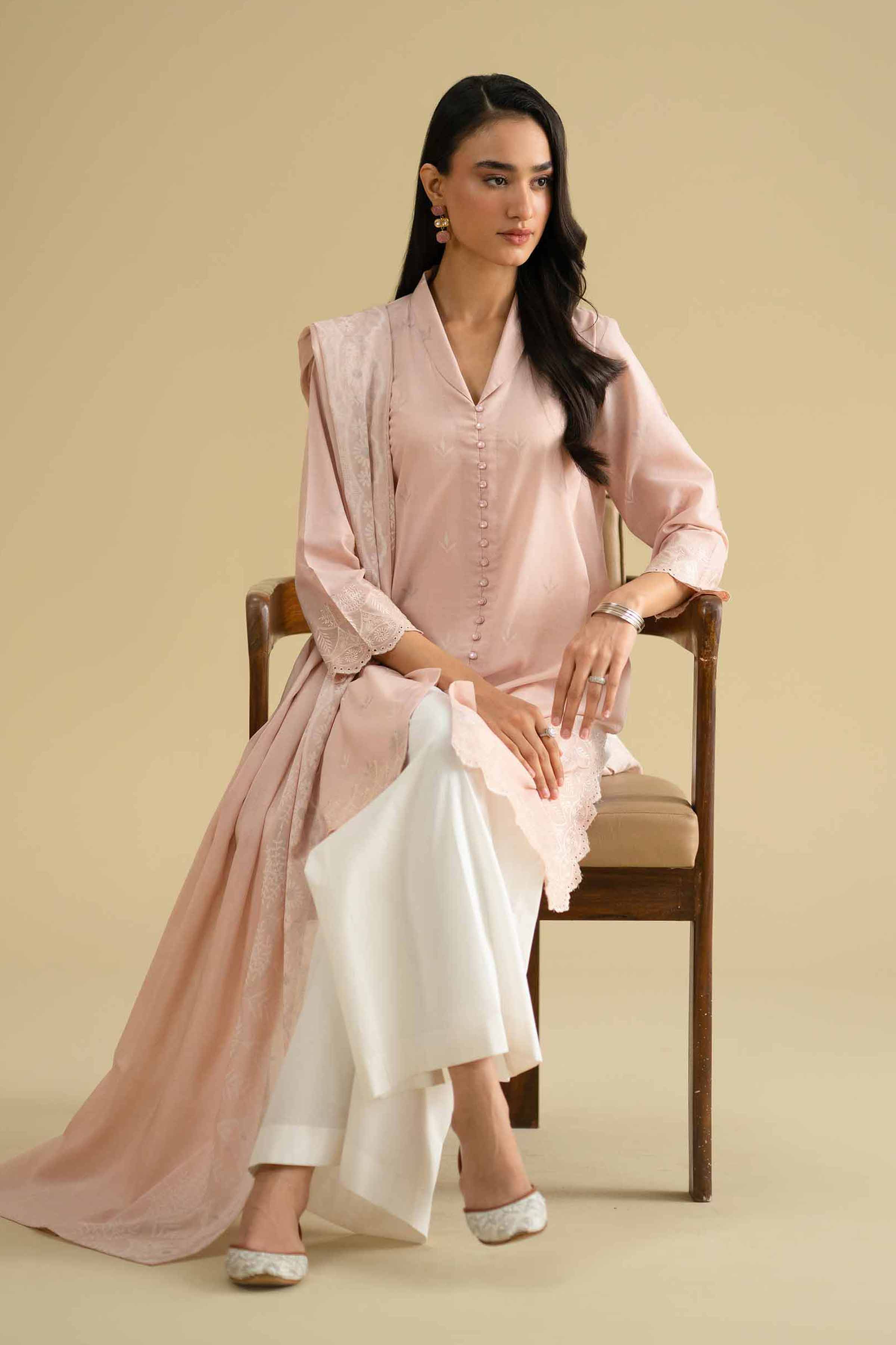Nishat Linen KFE26-29 Eid Luxe Pret 2026 - Image 2