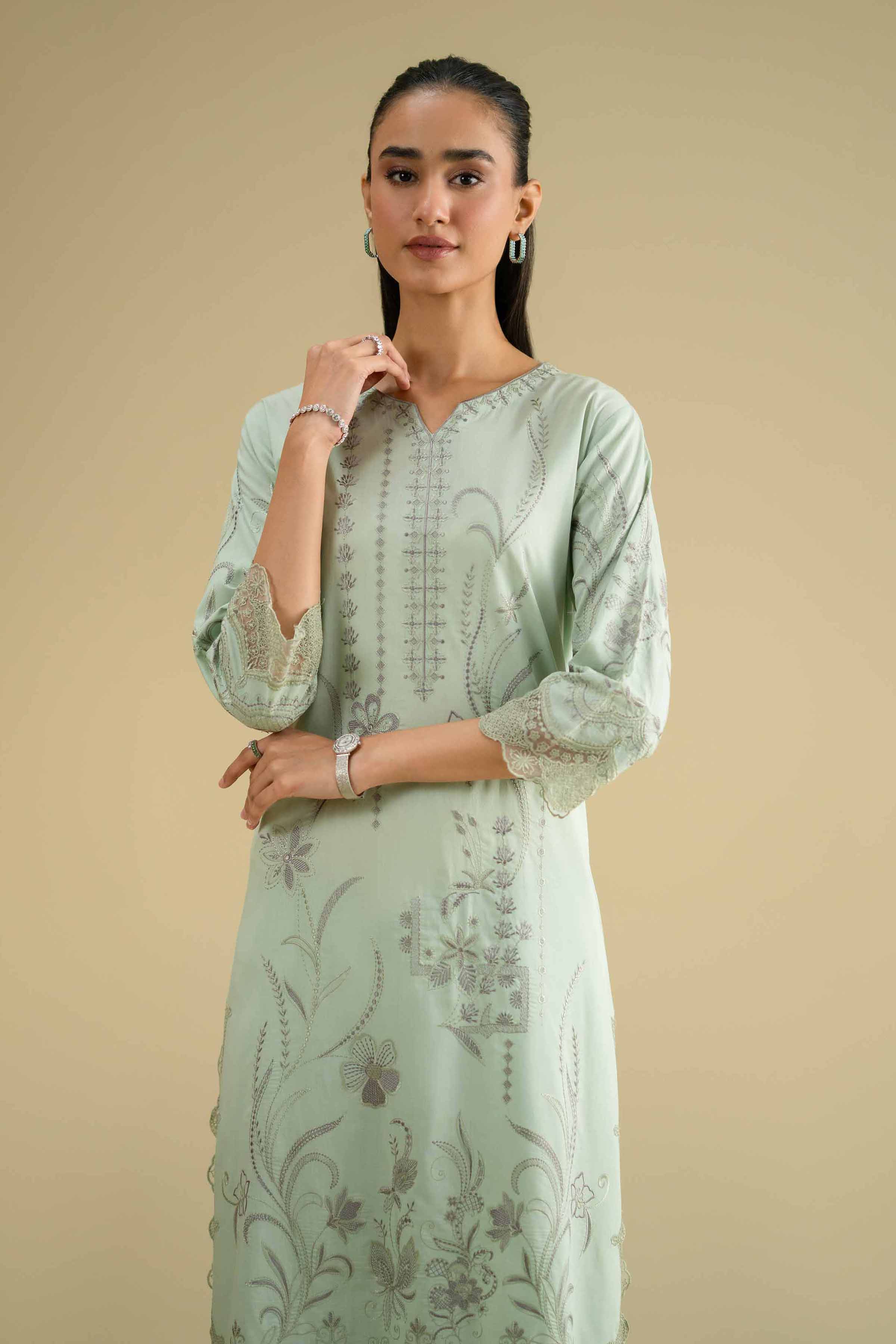 Nishat Linen KFE26-47 Eid Luxe Pret 2026 - Image 2
