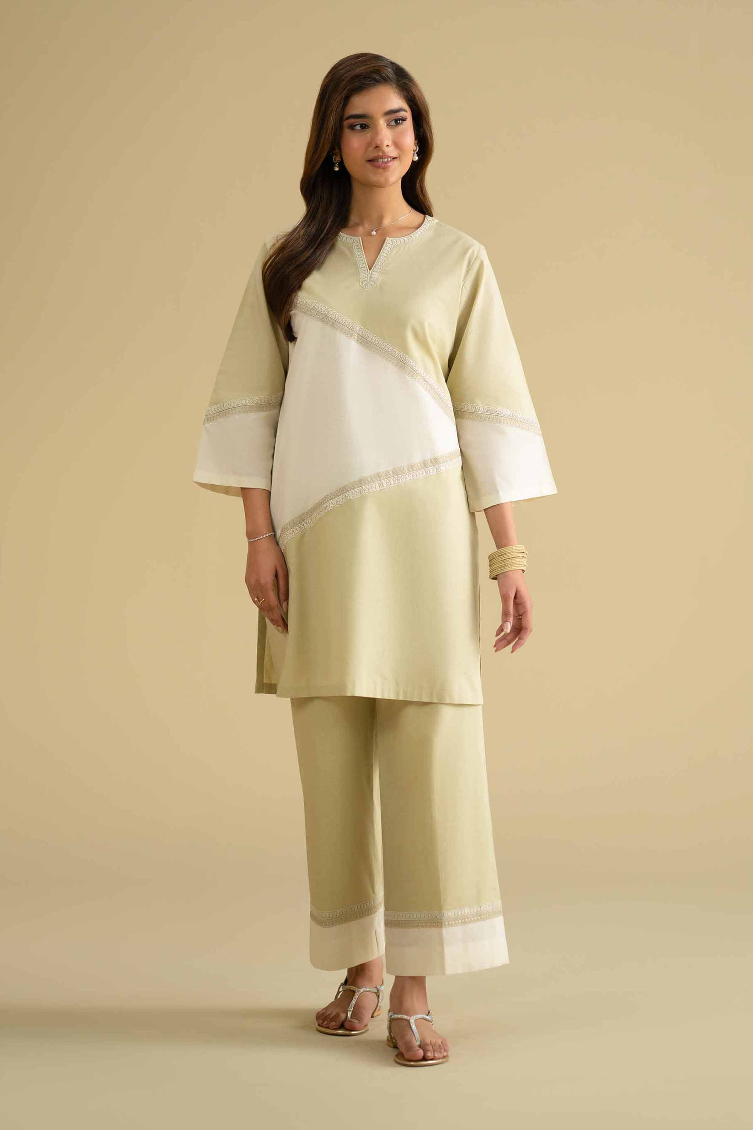 Nishat Linen Kfe26-48 Luxury Pret 2026