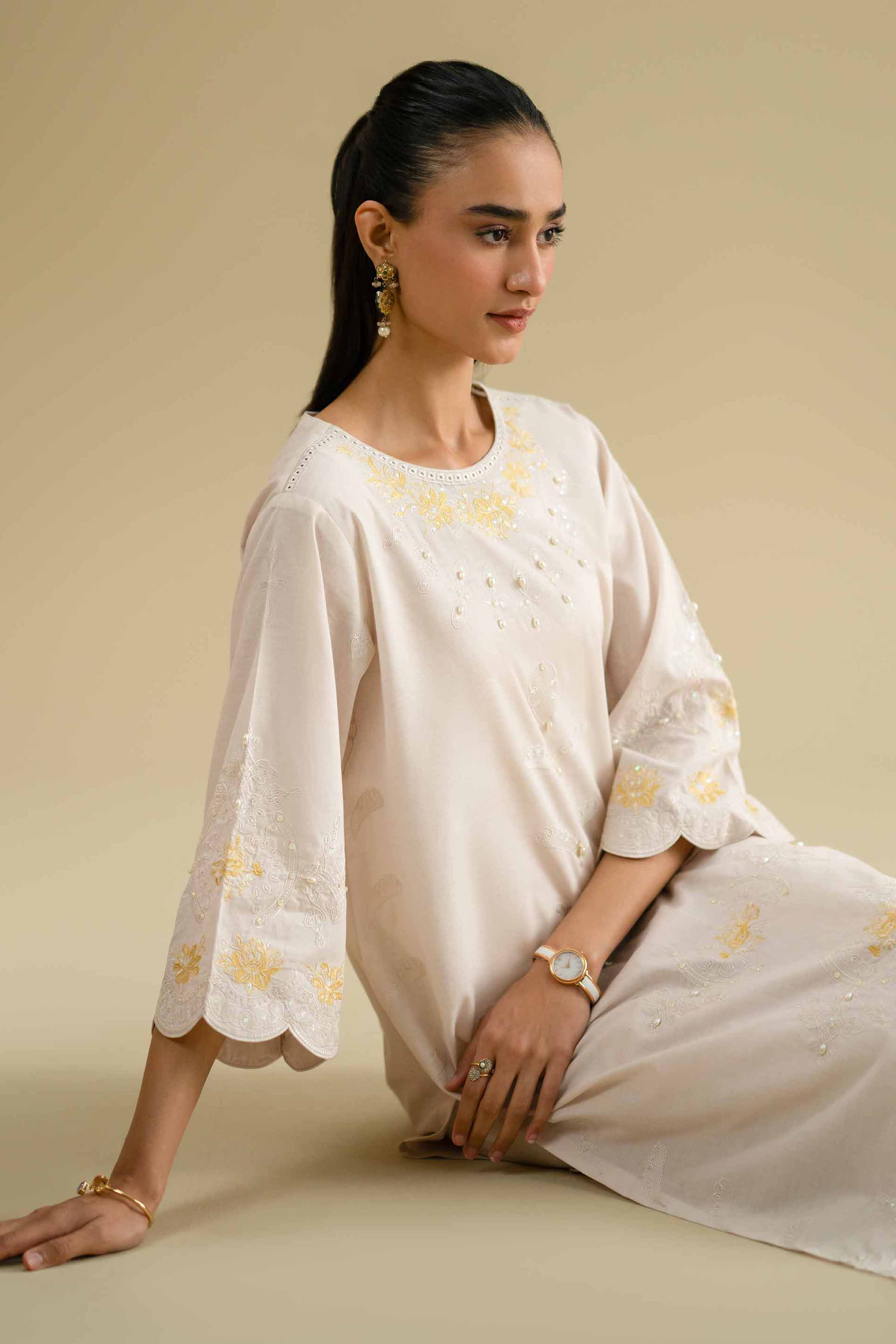 Nishat Linen Kfe26-50 Luxury Pret 2026