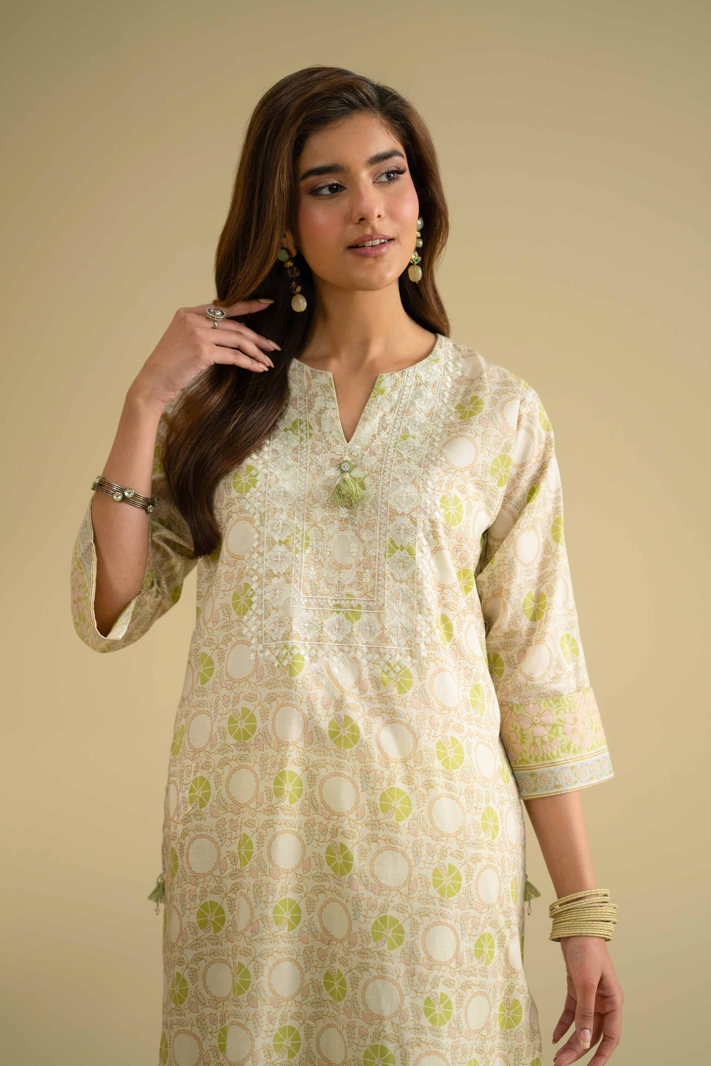 Nishat Linen KFE26-63 Eid Luxe Pret 2026 - Image 2