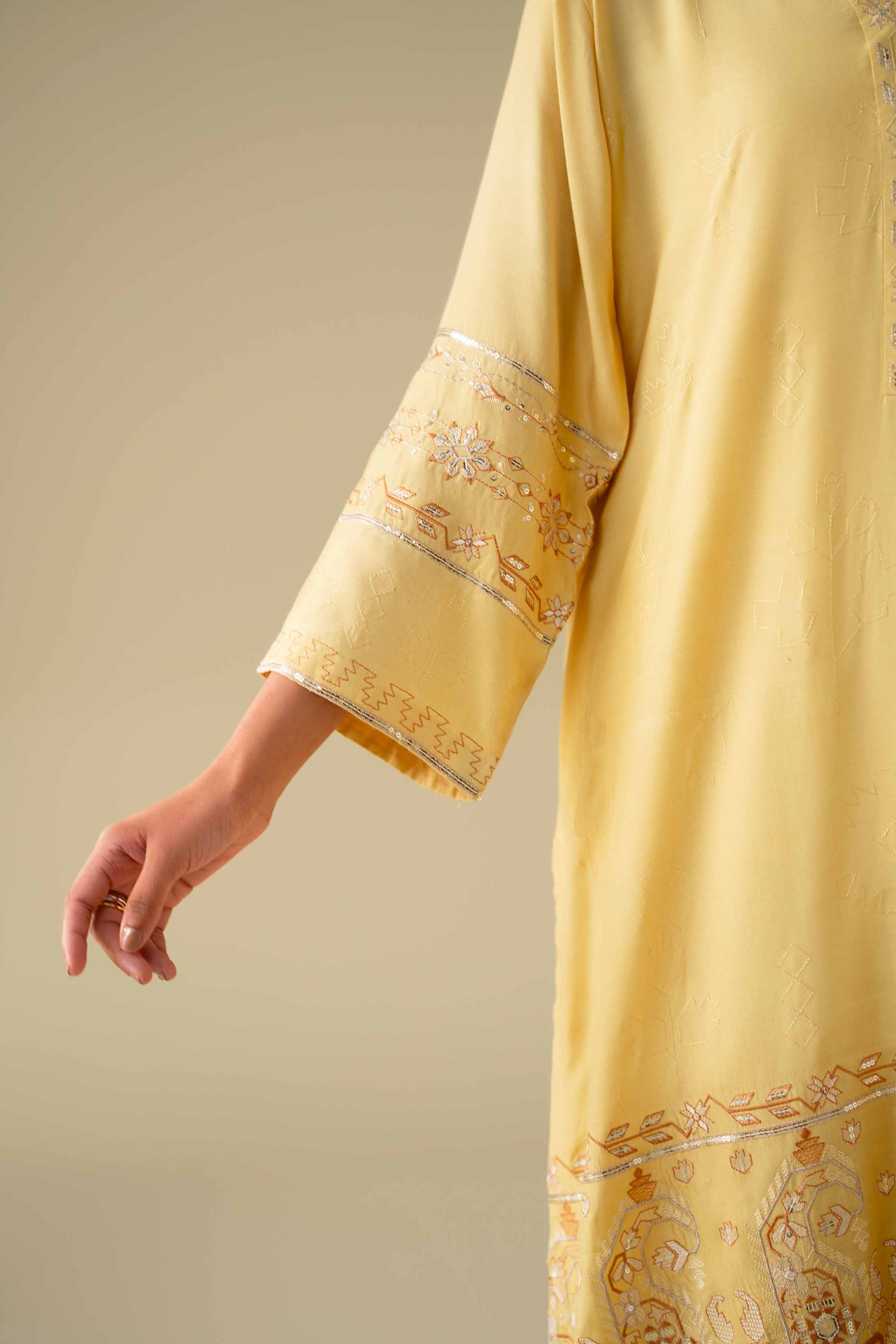 Nishat Linen KFE26-68 Eid Royale Luxury Pret 2026 - Image 2