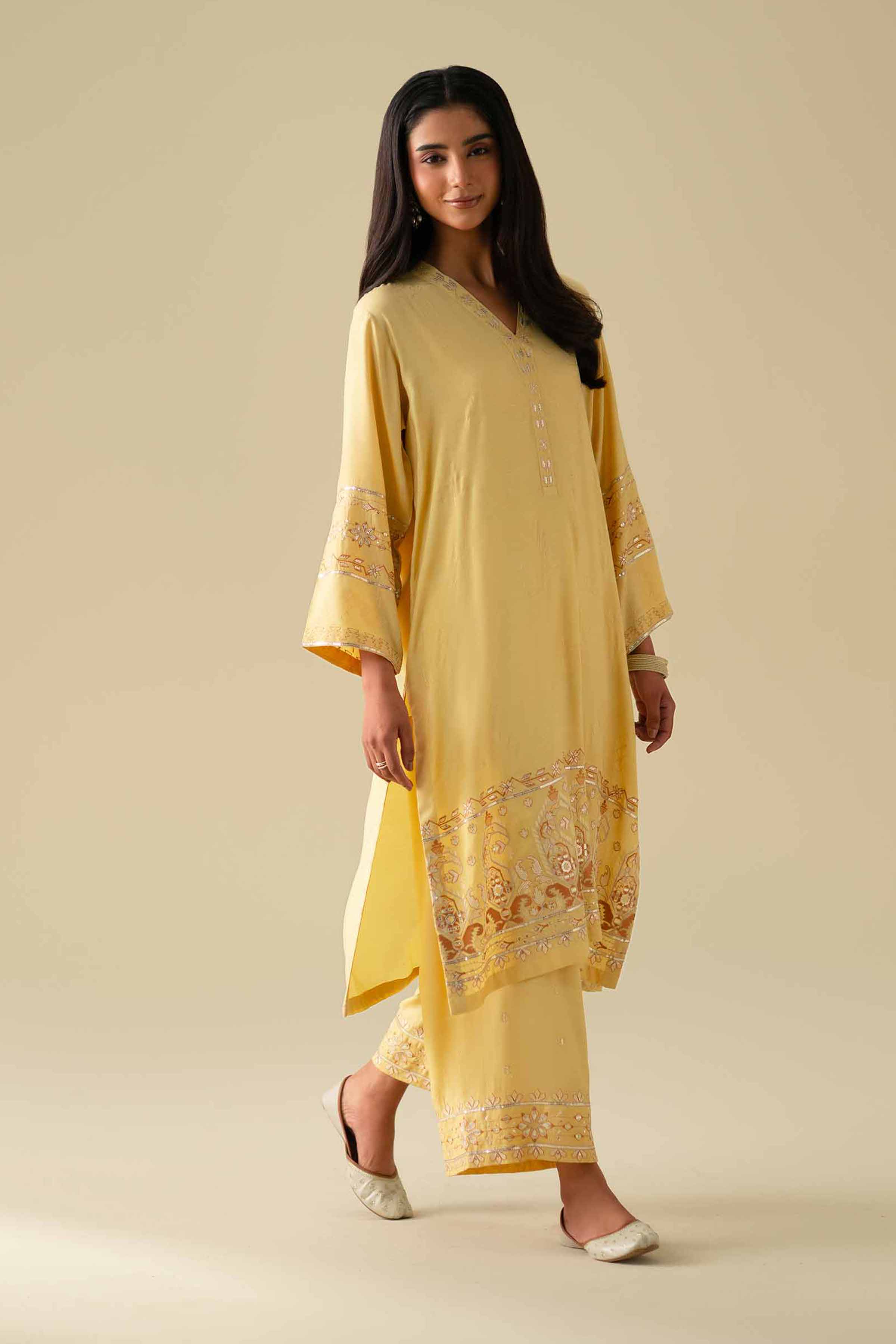 Nishat Linen Kfe26-68 Luxury Pret 2026