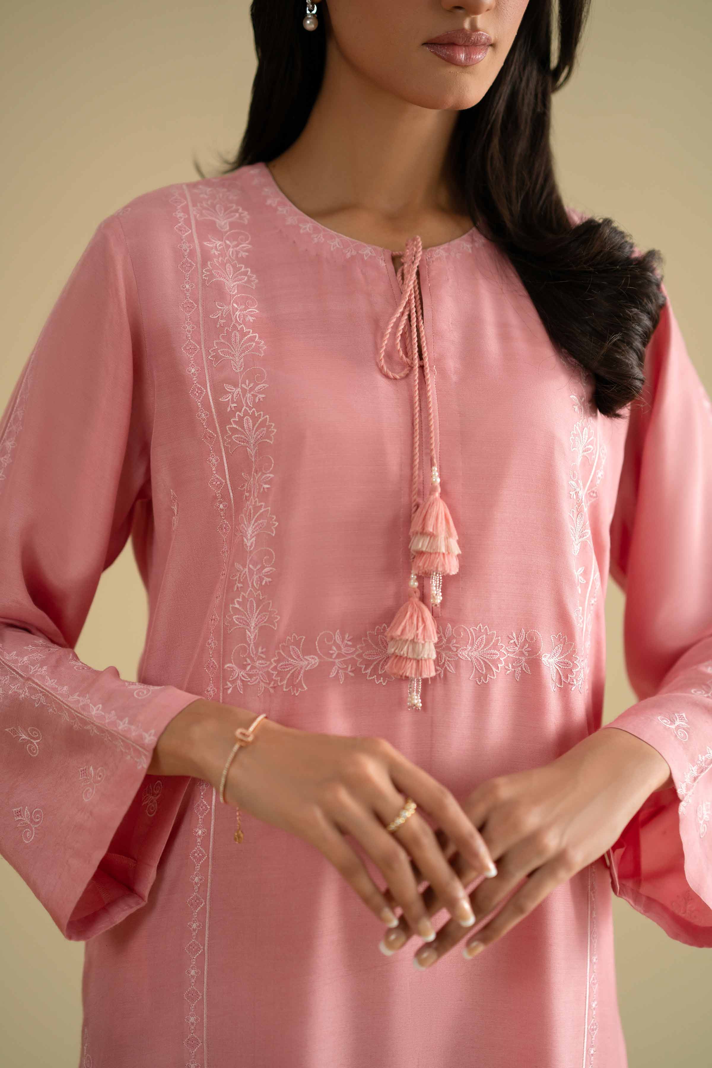 Nishat Linen KFE26-69 Eid Royale Luxury Pret 2026 - Image 2
