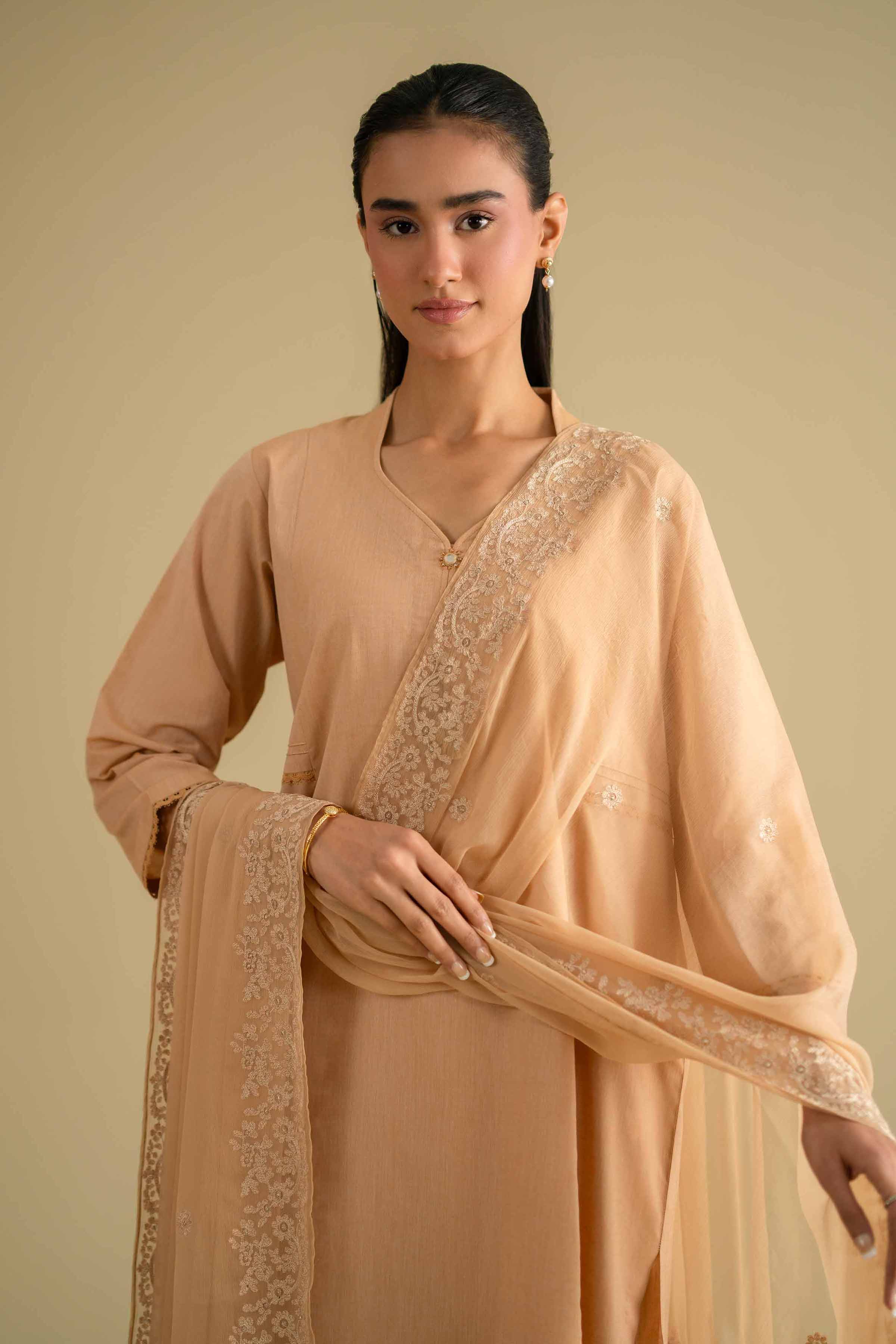 Nishat Linen KFE26-81 Eid Royale Luxury Pret 2026 - Image 2