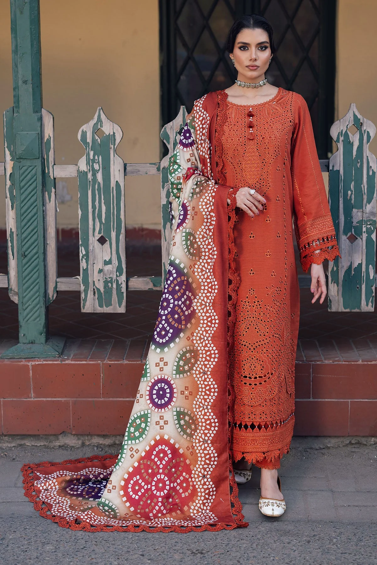 Nureh NE-116 Bazaar 2024