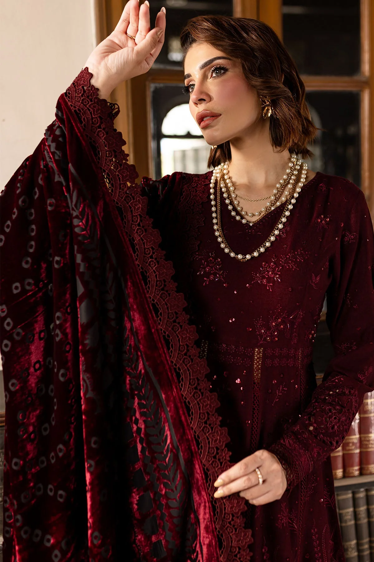 Nureh NE-121 Exclusive Shawls 2024 - Image 2