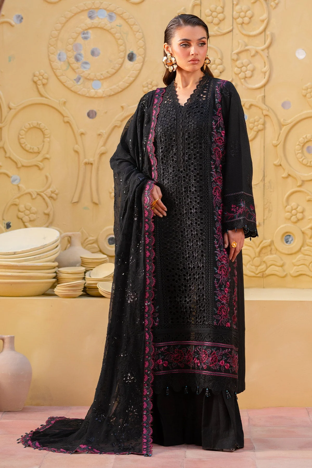 Nureh NE-135 Exclusive Karandi 2025