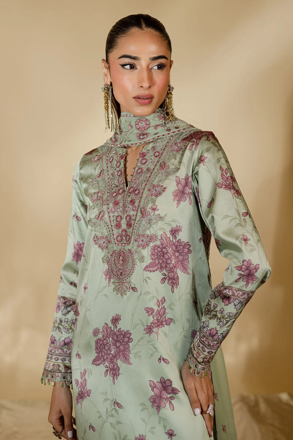 Nureh S - 25 Exclusive The Silk 2025 - Image 2