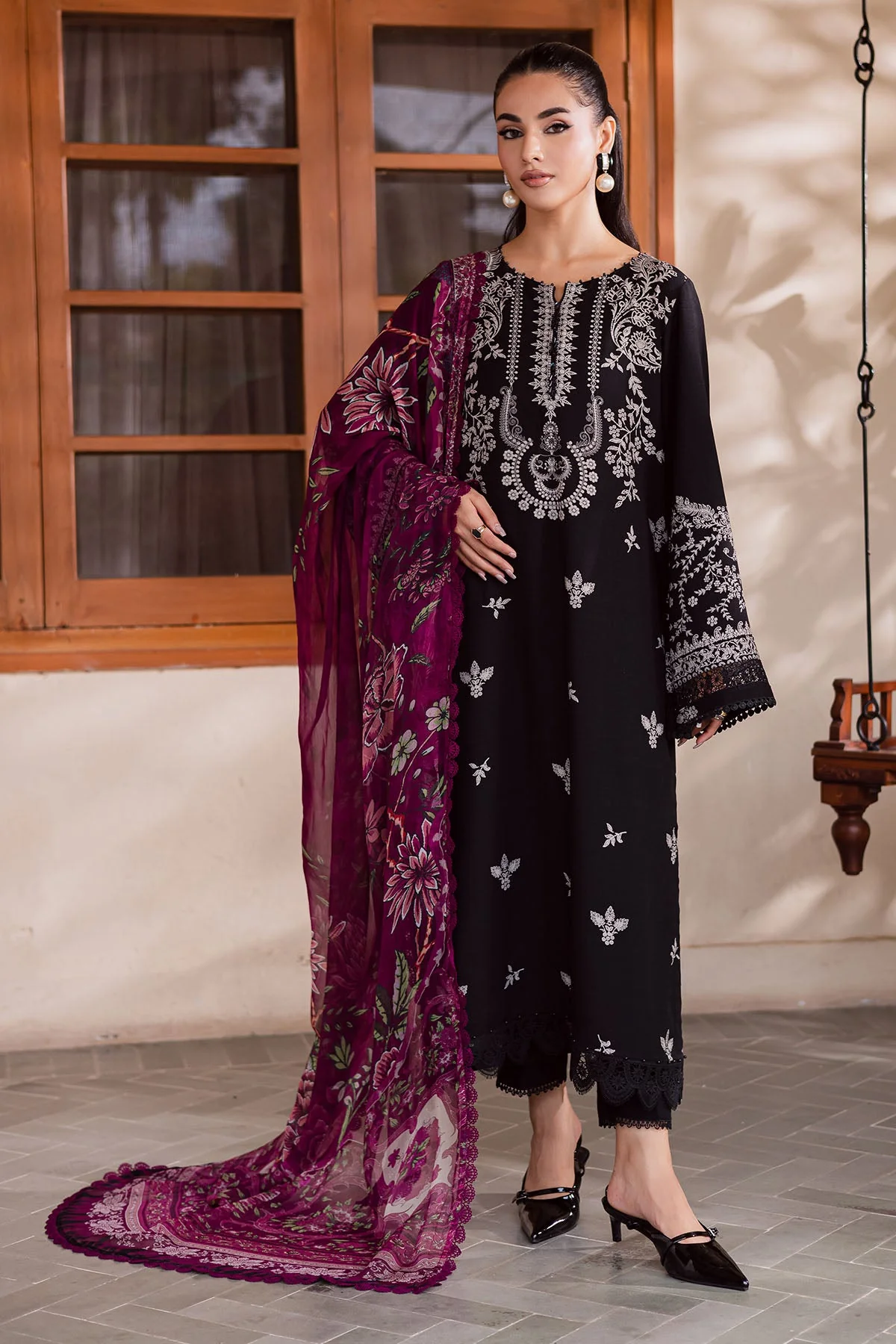 Nureh SP-170 Signature Printed Linen 2025