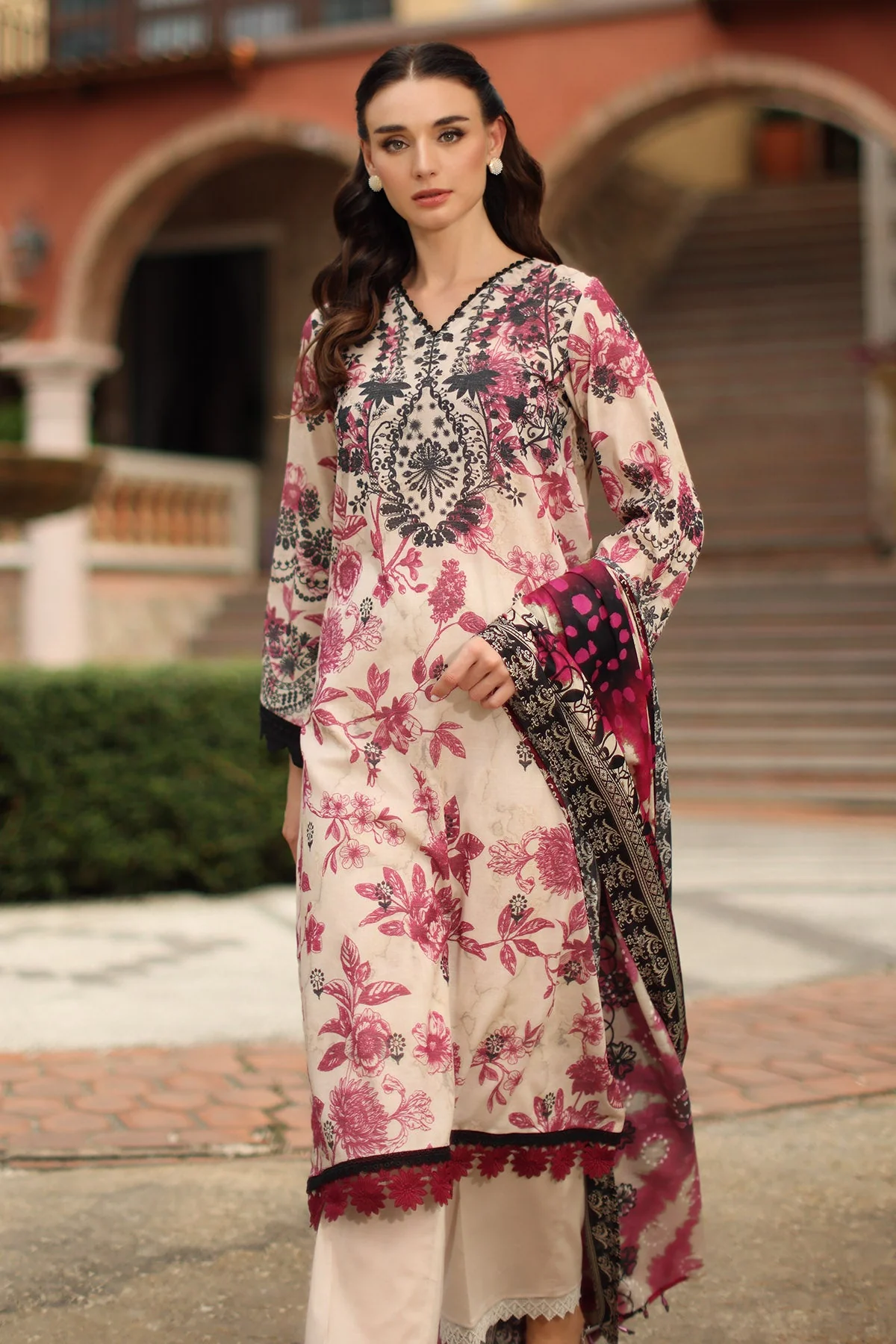 Nureh SP-205 Signature Printed Lawn 2026 - Image 2