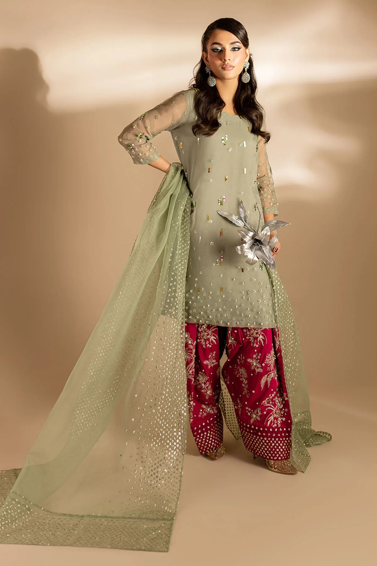 Nureh TW-05 Scarlet Spice Tiny Twinkles Formals 2024