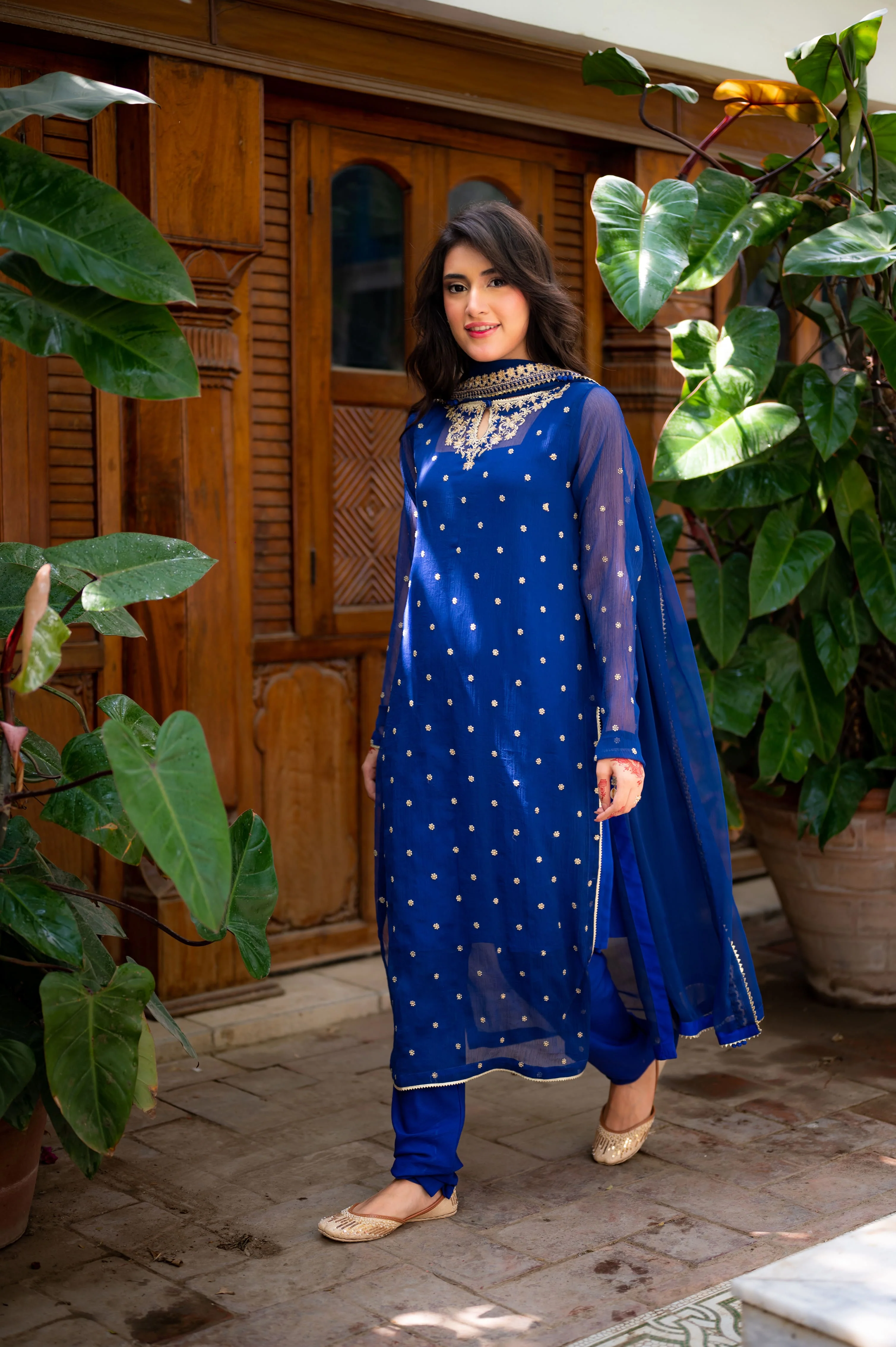 Omal Izmir – 4 pc Eid Ki Tayyarian 2025