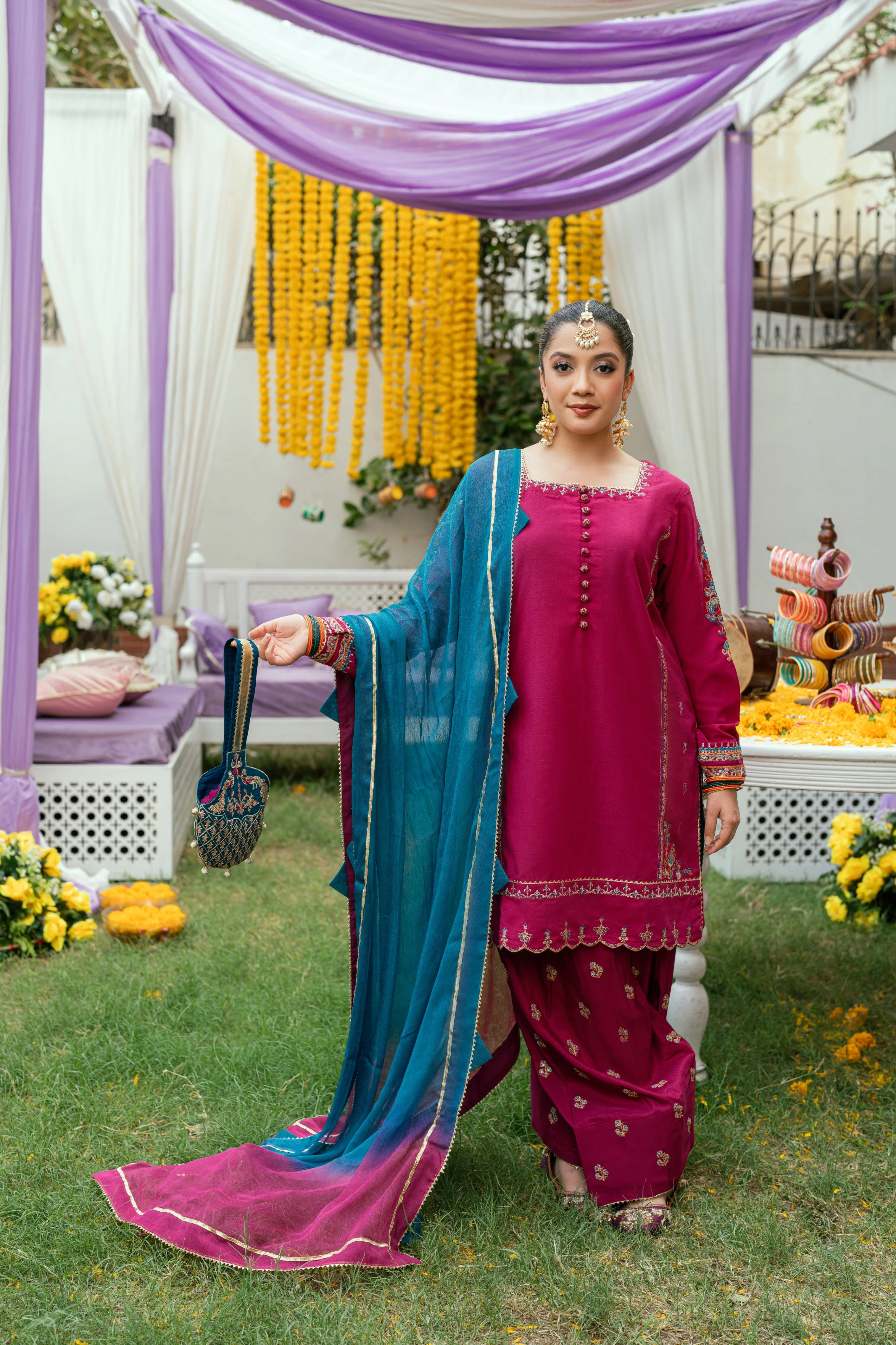 Omal Reham – 3pc Mehndi Lagai 2025