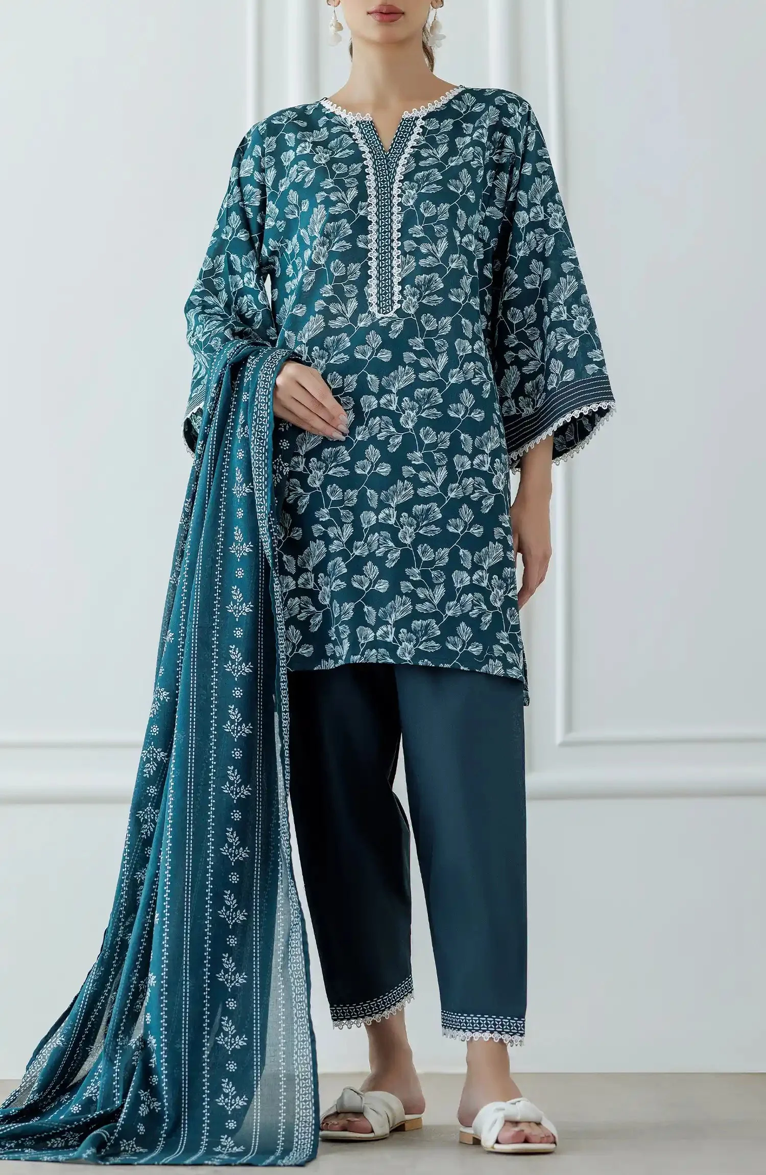 Orient OTL-20775/U TEAL Signature Lawn Drop 1 2026