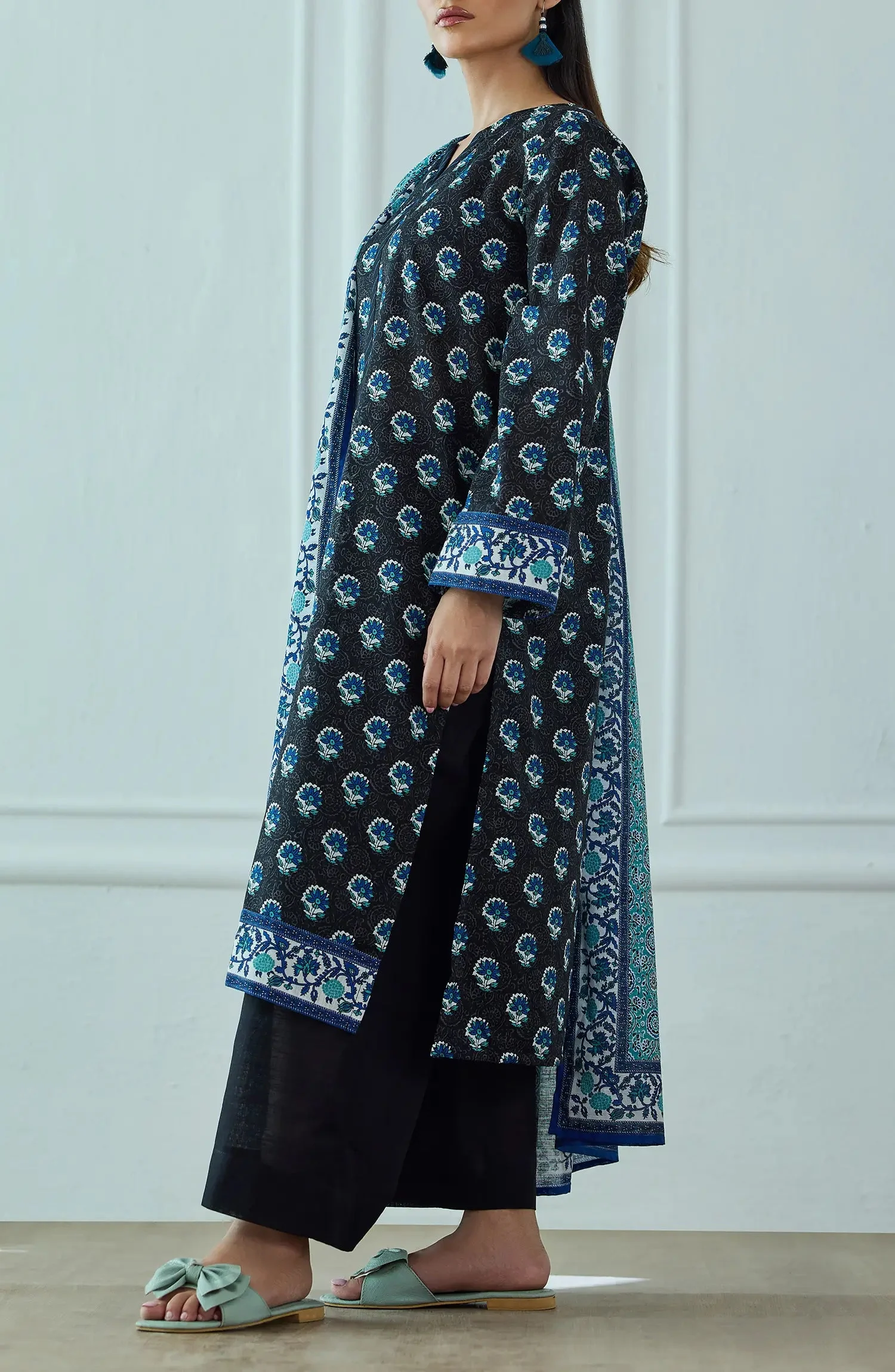 Orient OTL-25-439/U BLACK Winter Dresses 2025 - Image 2