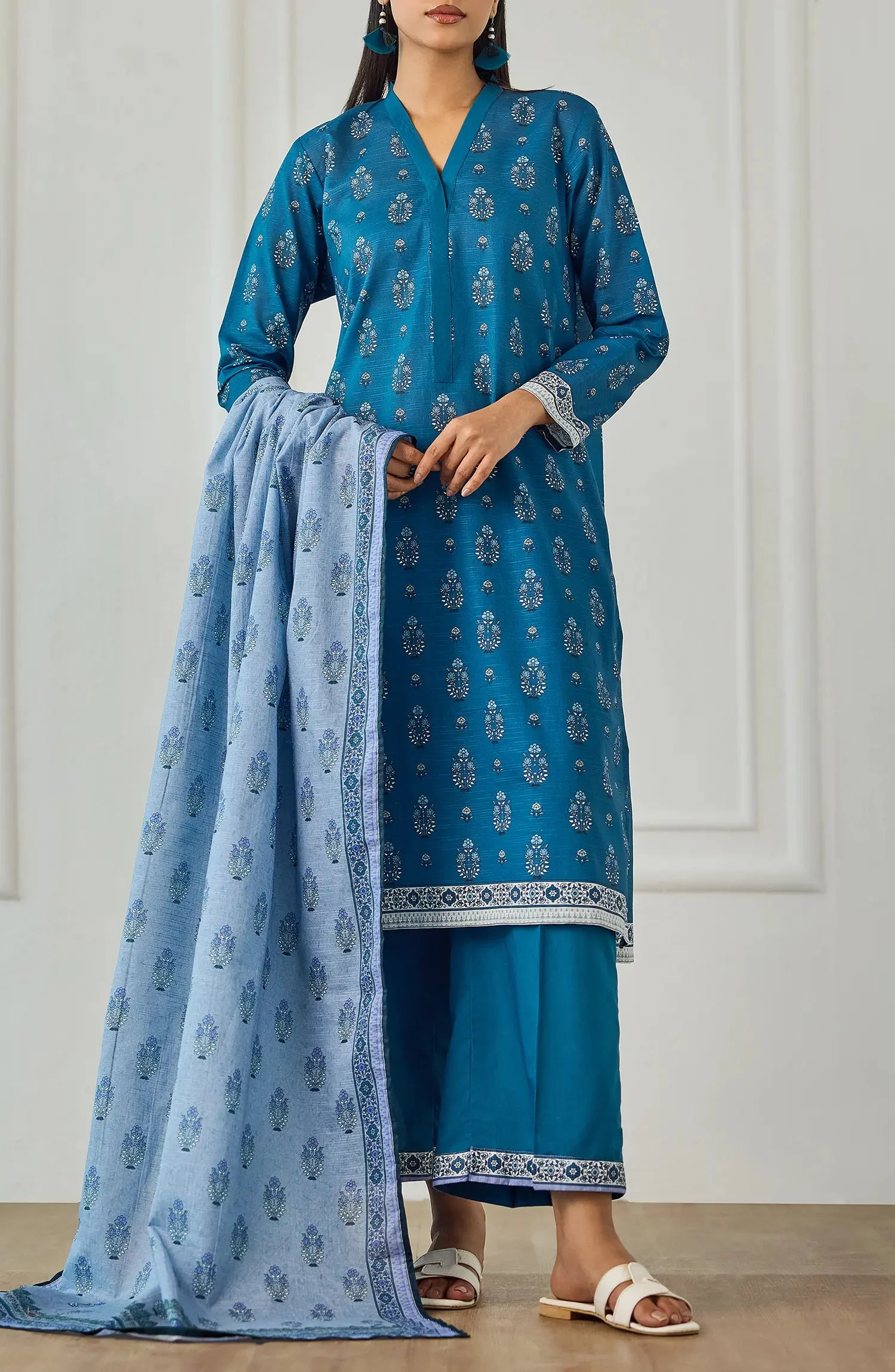 Orient OTL-25-470/U TEAL Winter Dresses 2025
