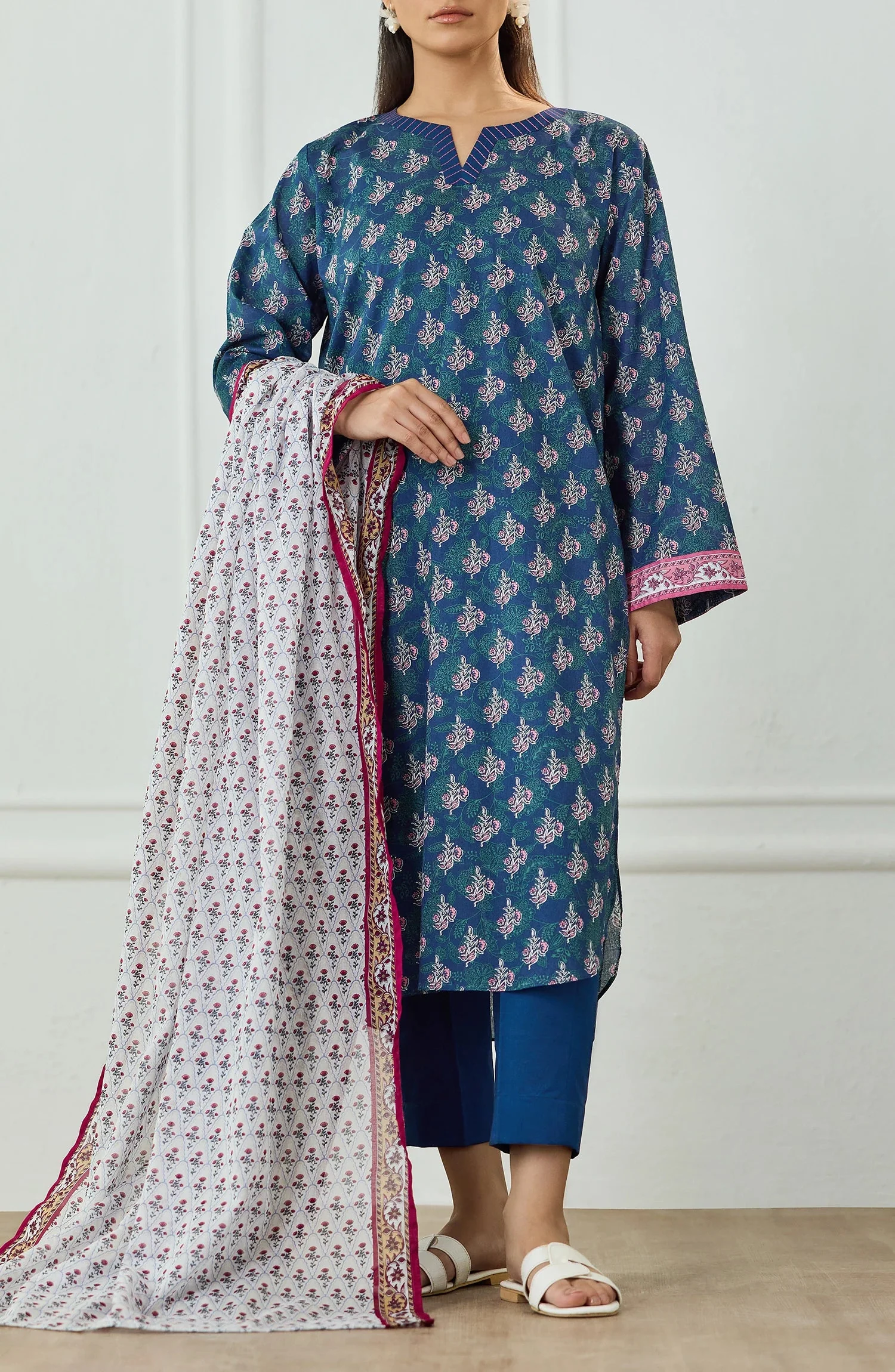Orient OTL-25-500 Winter Dresses 2025