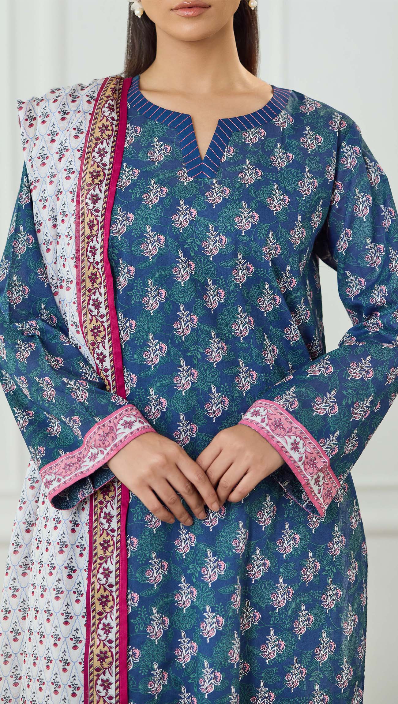Orient OTL-25-500 Winter Dresses 2025 - Image 2