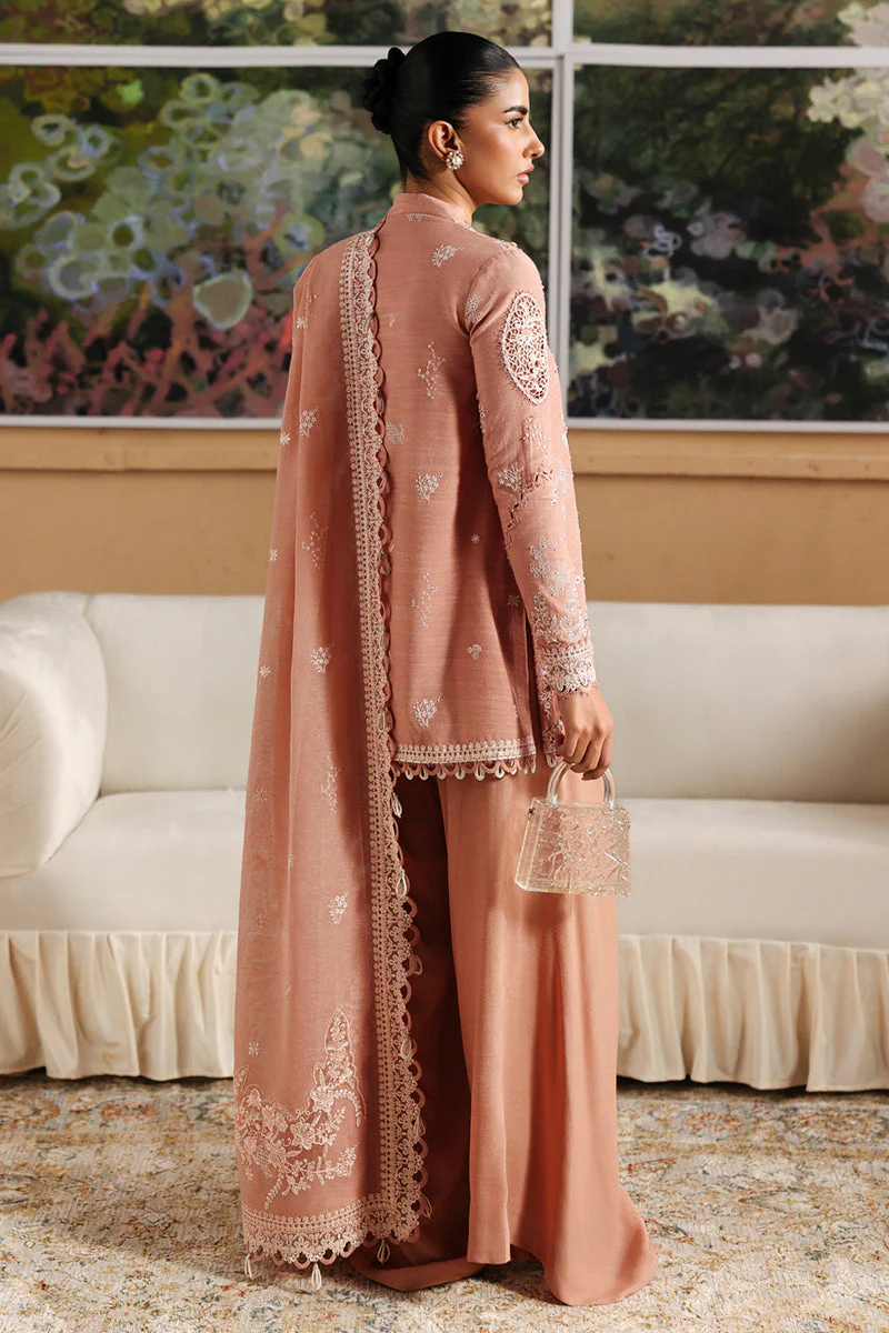 Qalamkar LP-08 Eve Luxury Pret 2025 - Image 2