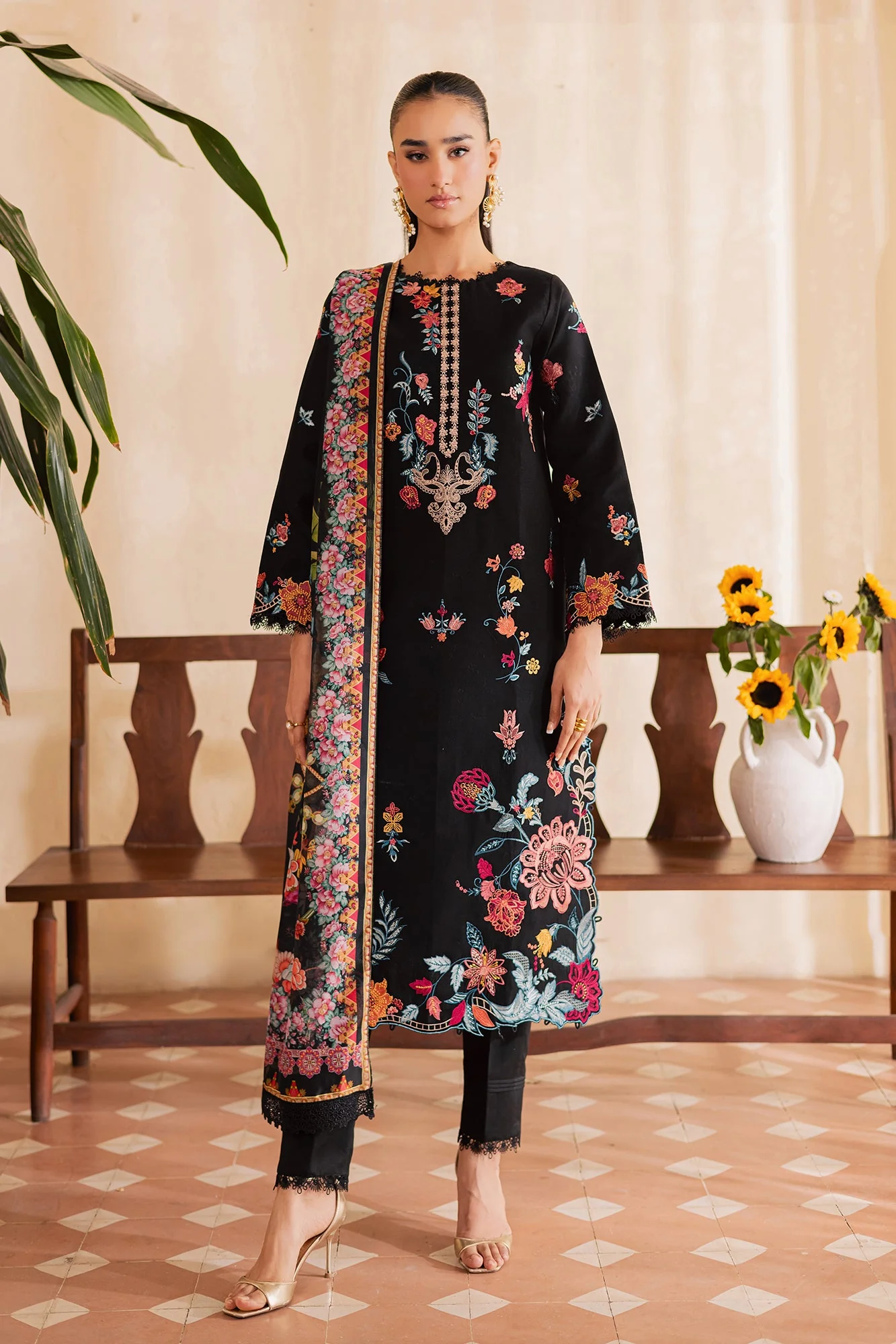 Raj Bari Sira Selene Premium Festive Lawn 2026