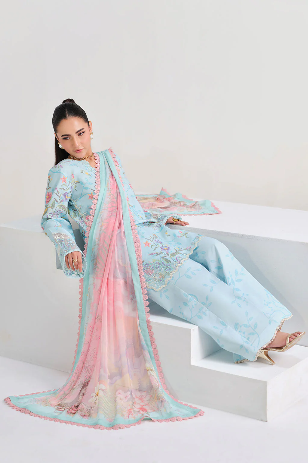 Ramsha N-806 Rangrez Lawn Collection 2026 - Image 2