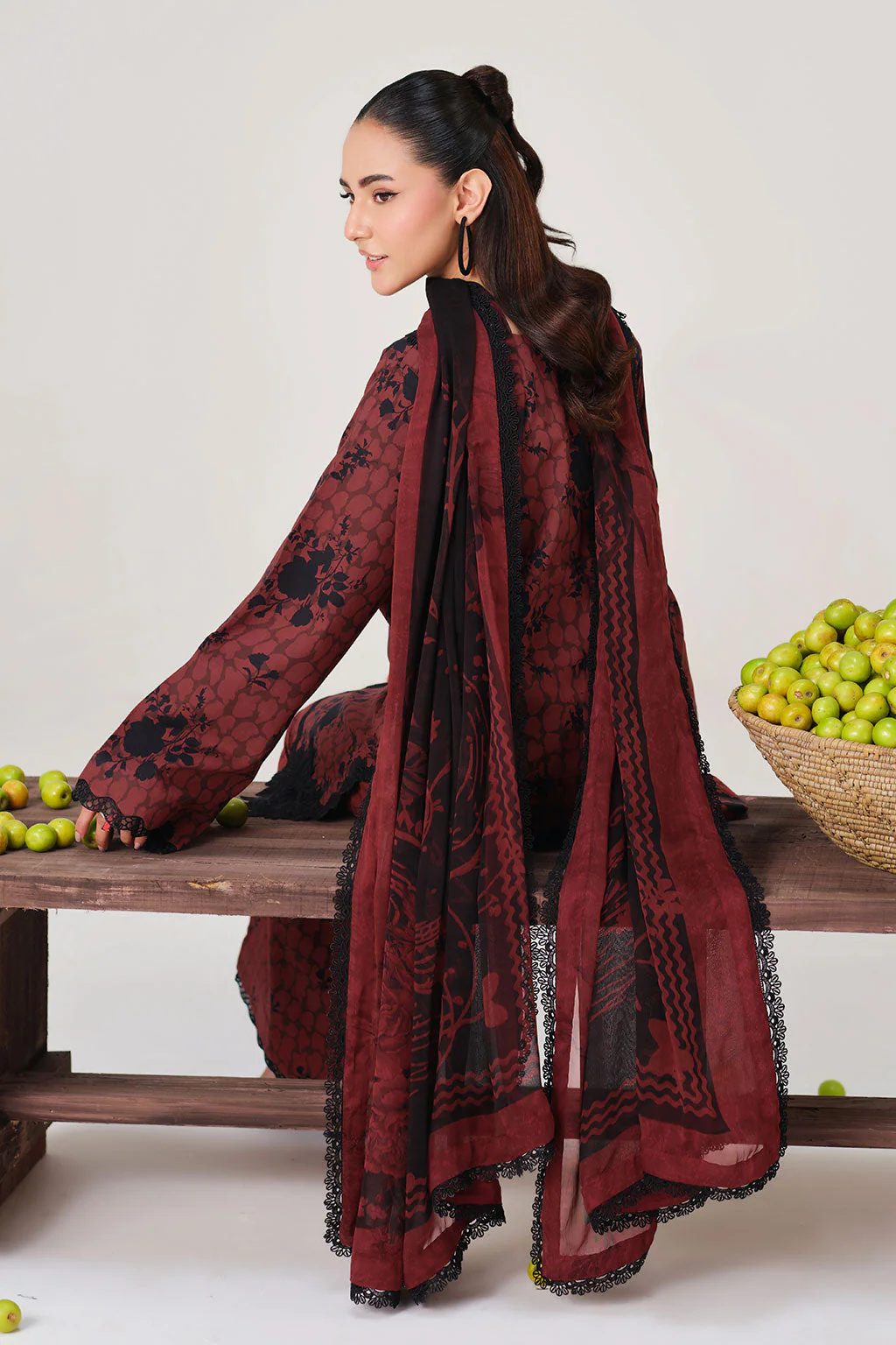 Ramsha N-807 Rangrez Lawn Collection 2026 - Image 2