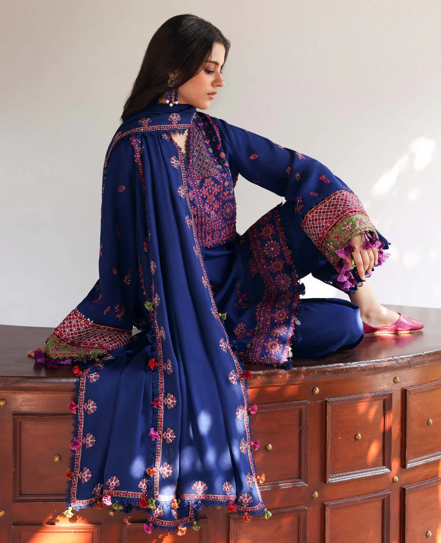 Republic Womenswear Maris Amaris Luxury Shawl Collection 2025 - Image 2
