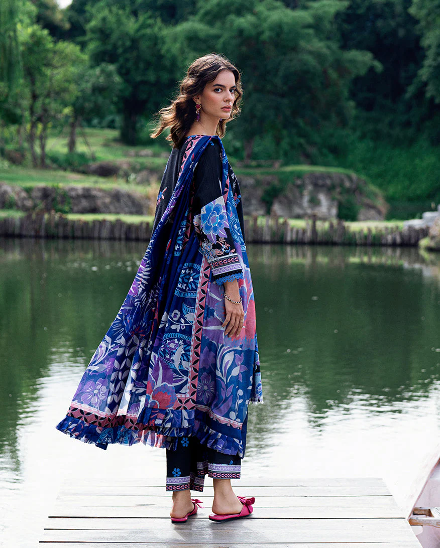 Roheenaz BlackBerry Frost Garden Veal Printed Lawn 2025 - Image 2