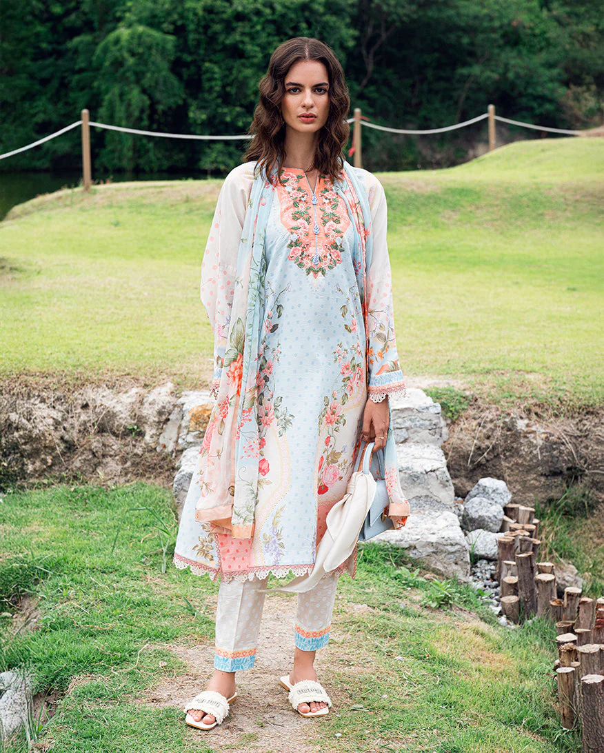 Roheenaz Cloudberey glaze Garden Veal Printed Lawn 2025