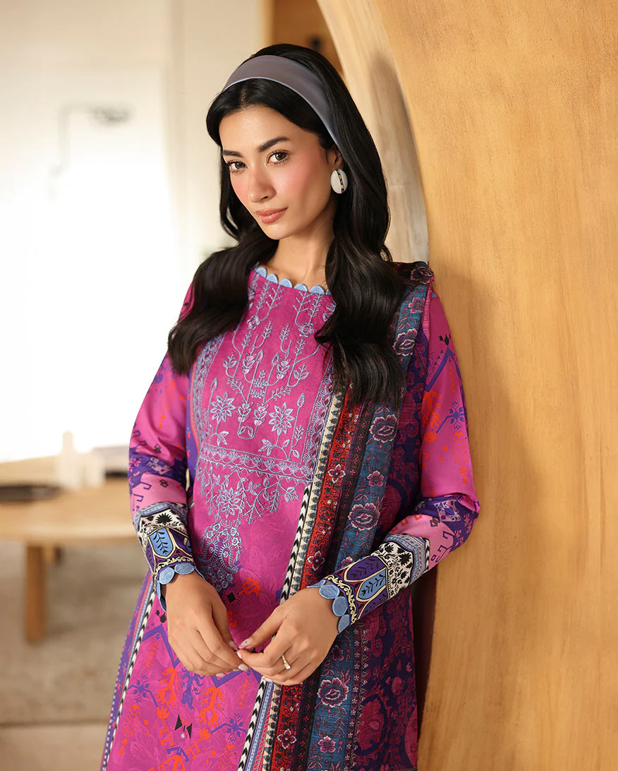 Roheenaz Irha Pareesa Printed Cambric 2025 - Image 2