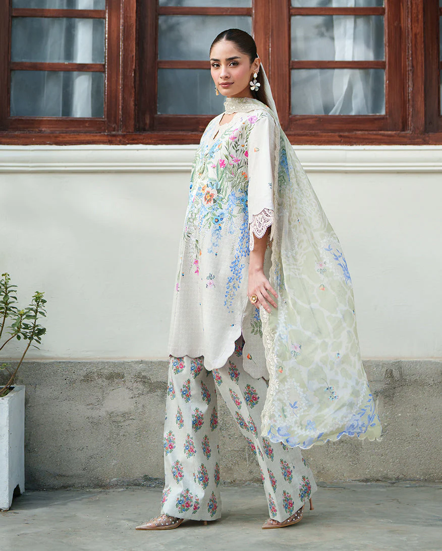 Roheenaz Pale Peony Whispered Florals 2005 - Image 2