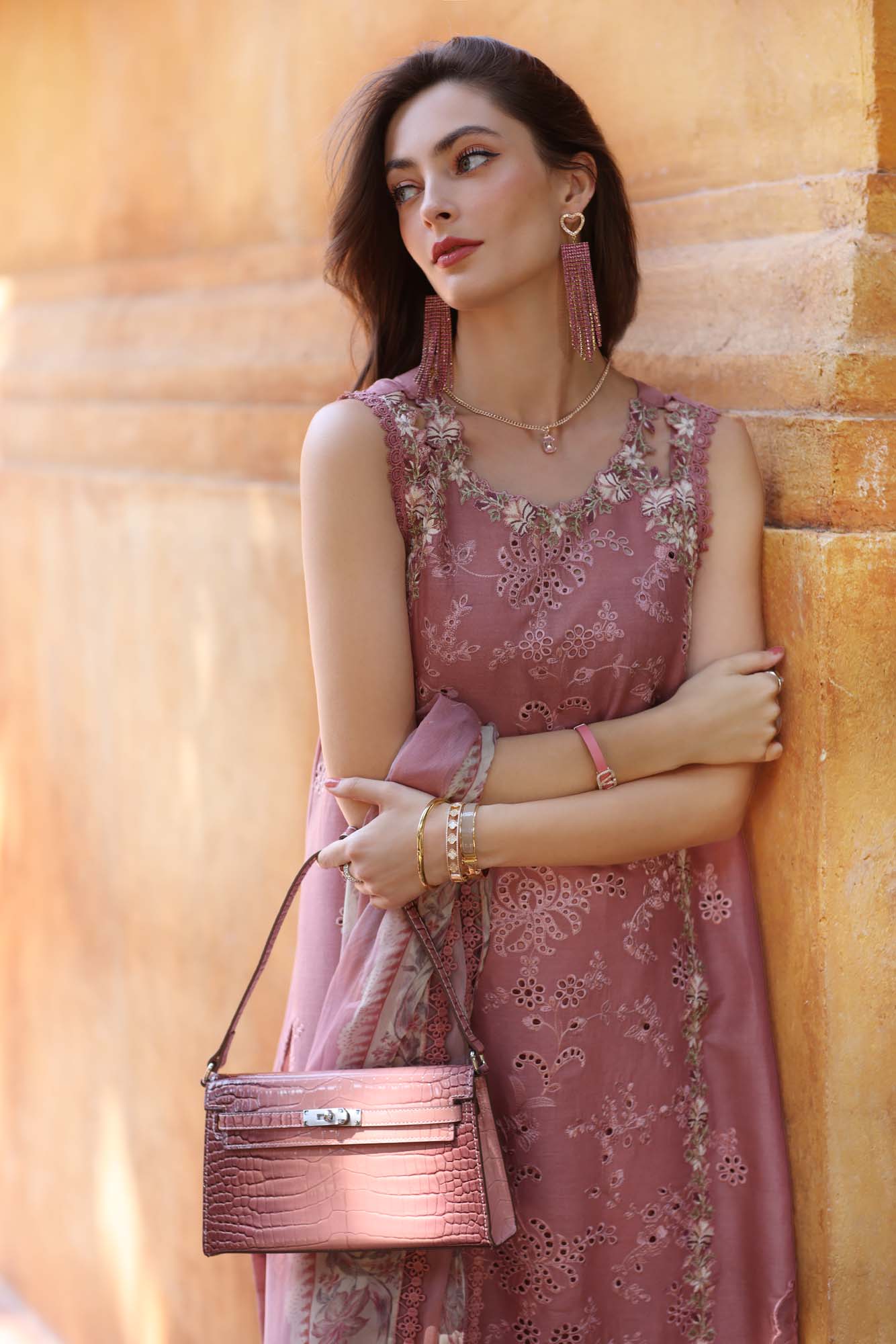 Saadia Asad D10-B Noor Eid Luxury Laserkaari 2025 - Image 2