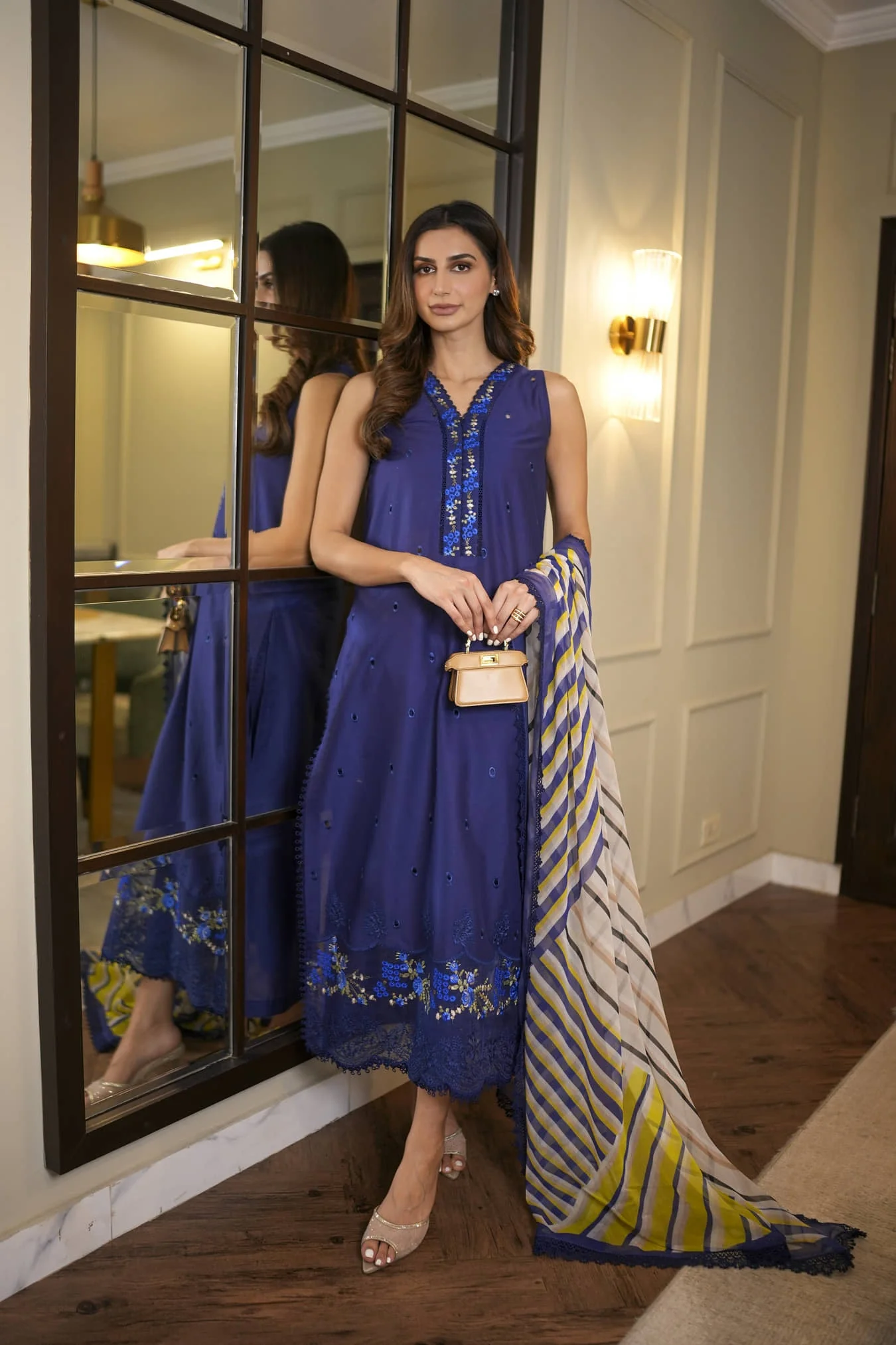 Saadia Asad D3-A Noor Eid Luxe Printedkari 2025 - Image 2