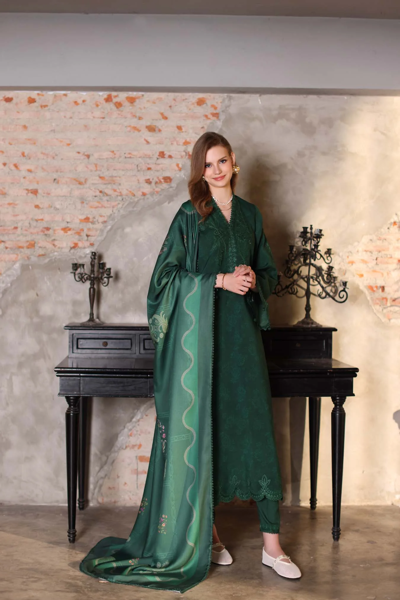 Saadia Asad D3 - A Noor Winter Embroidered Printkhaas 2025 - Image 2