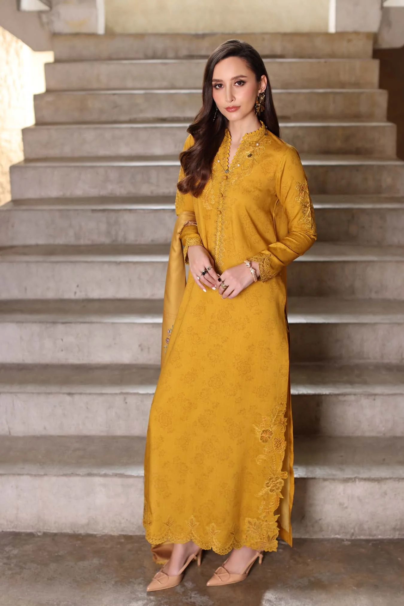 Saadia Asad D3 - B Noor Winter Embroidered Printkhaas 2025 - Image 2