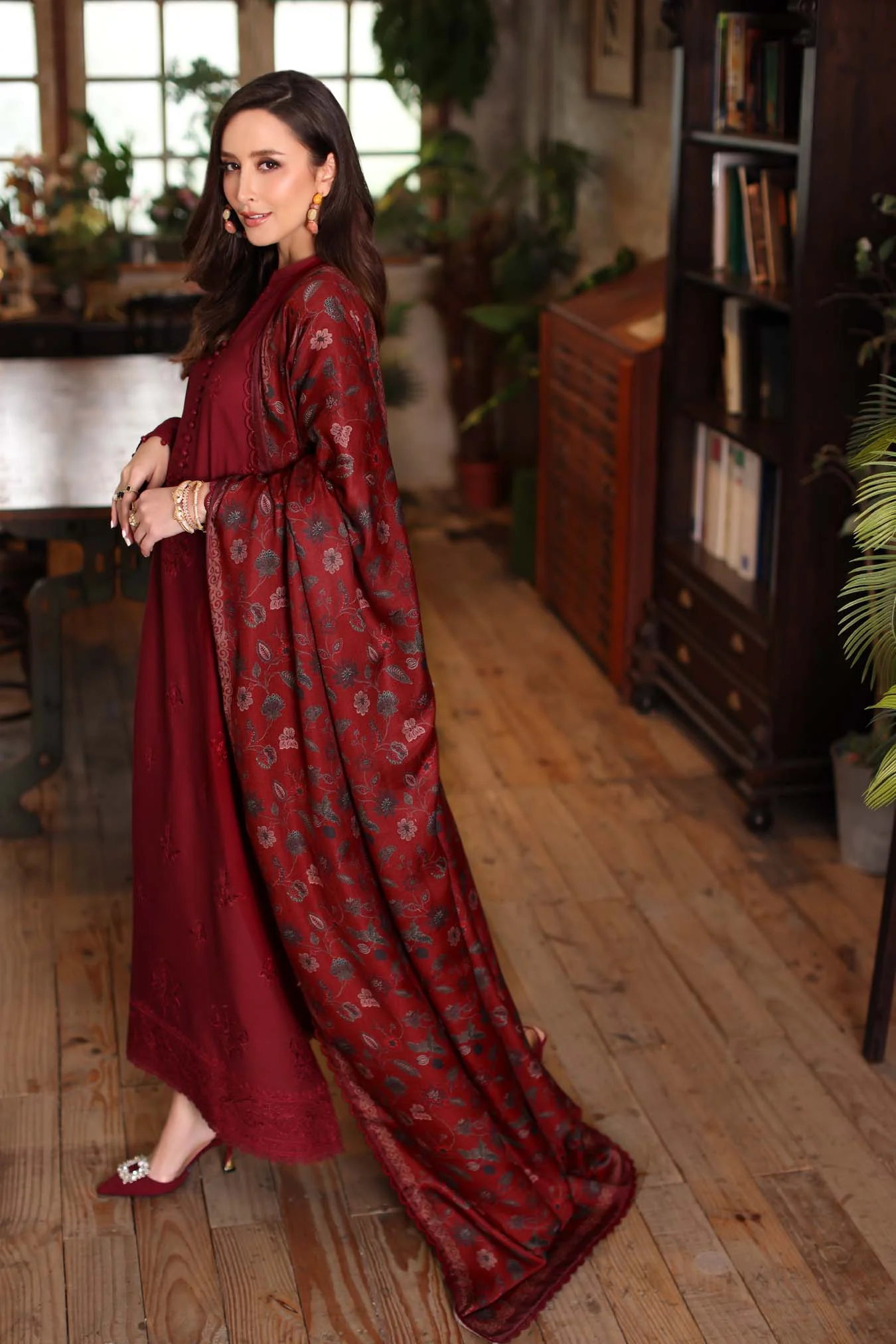 Saadia Asad D4 - A Noor Winter Embroidered Printkhaas 2025 - Image 2