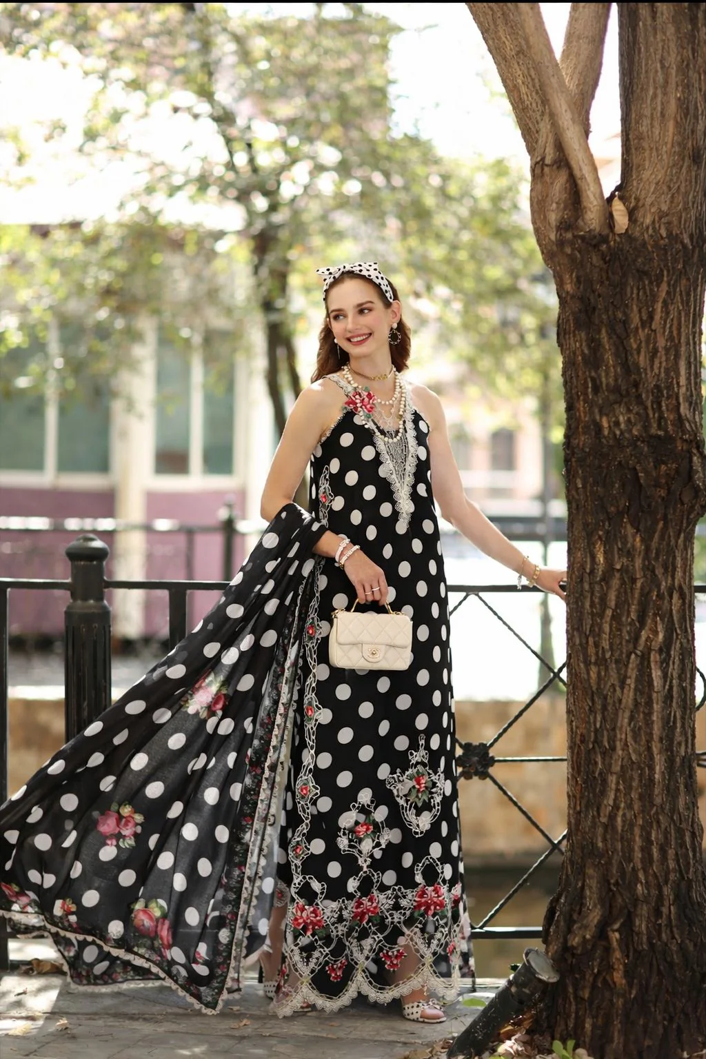 Saadia Asad D4 - C- Monochrome Polka Noor Eid Luxe Printskhaas 2026