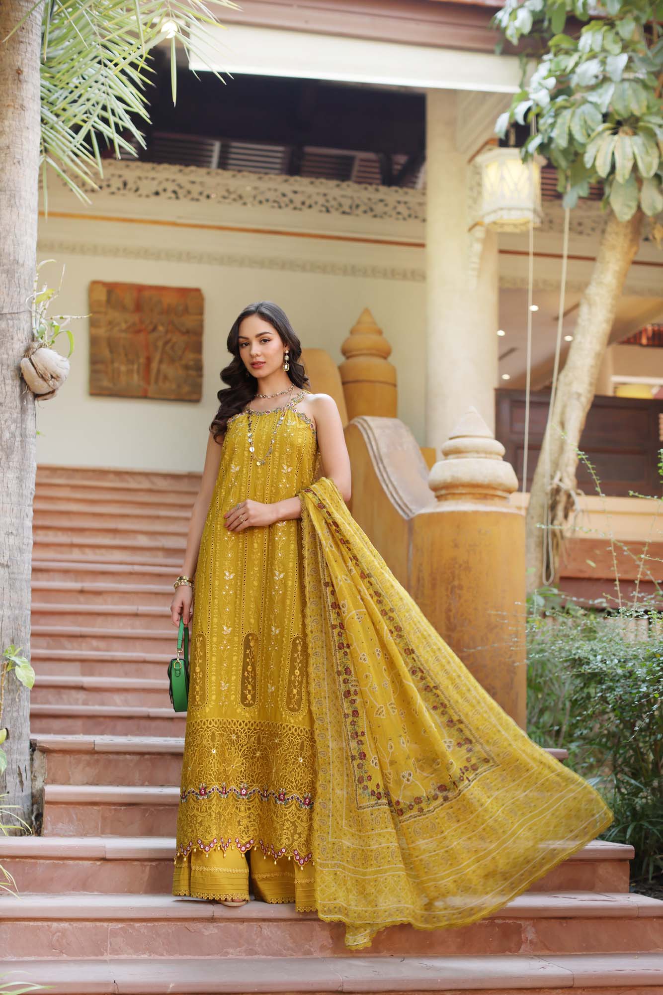 Saadia Asad D5-A Noor Eid Luxury Laserkaari 2025