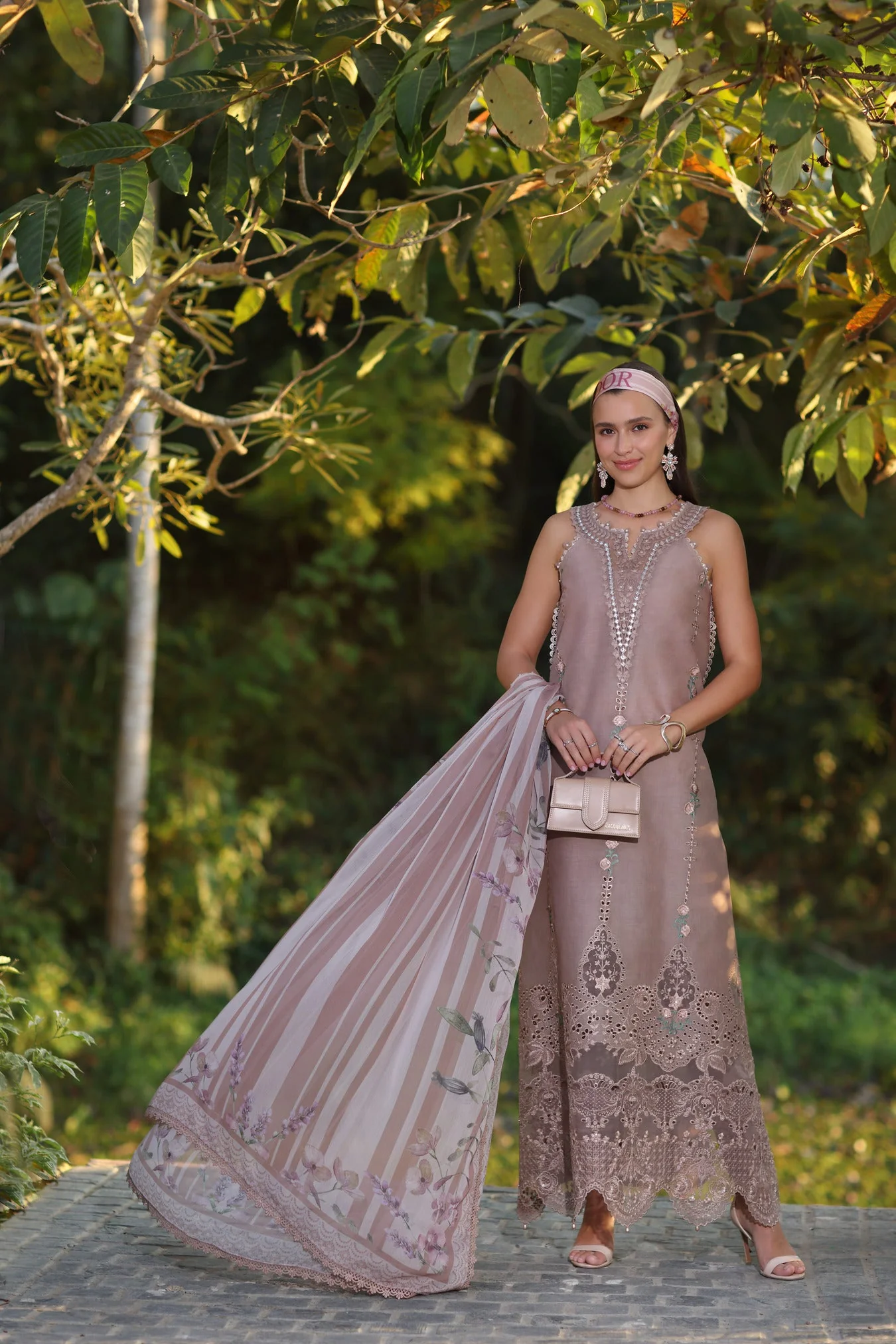 Saadia Asad D6-B Noor Luxe Chikankaari 2025