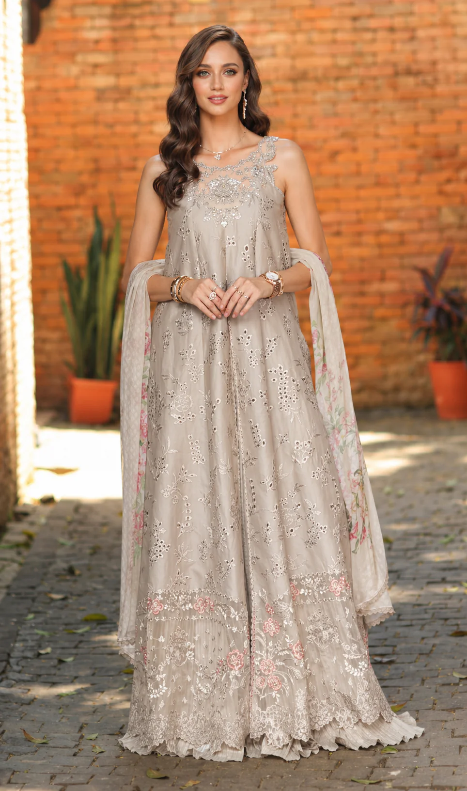 Saadia Asad D7 -Gris Tourtelle Noor Luxury Eid Schiffli Laserkari - Vol 2 2026