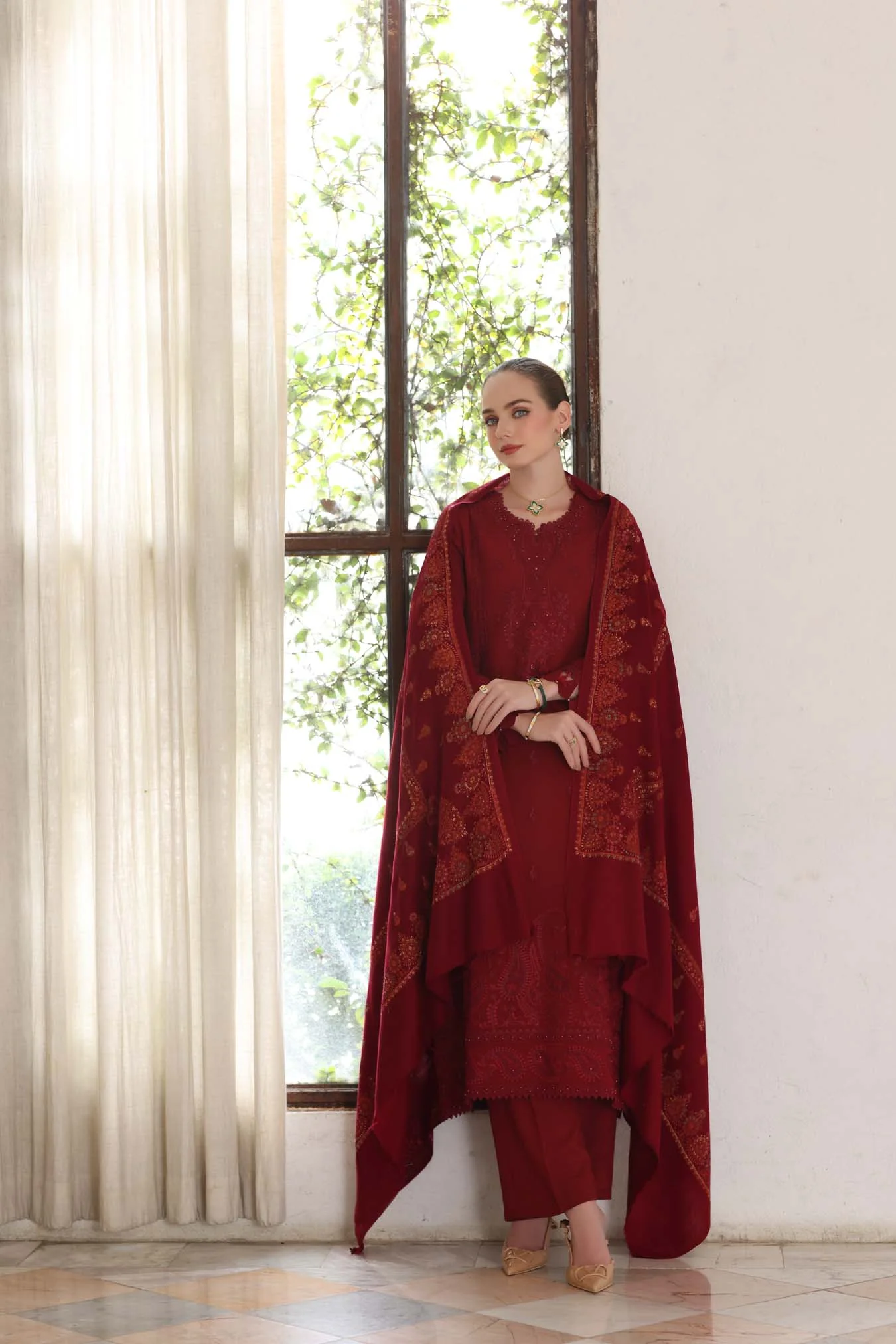 Saadia Asad Ember Noor Winter Pashmina Shawls 2025