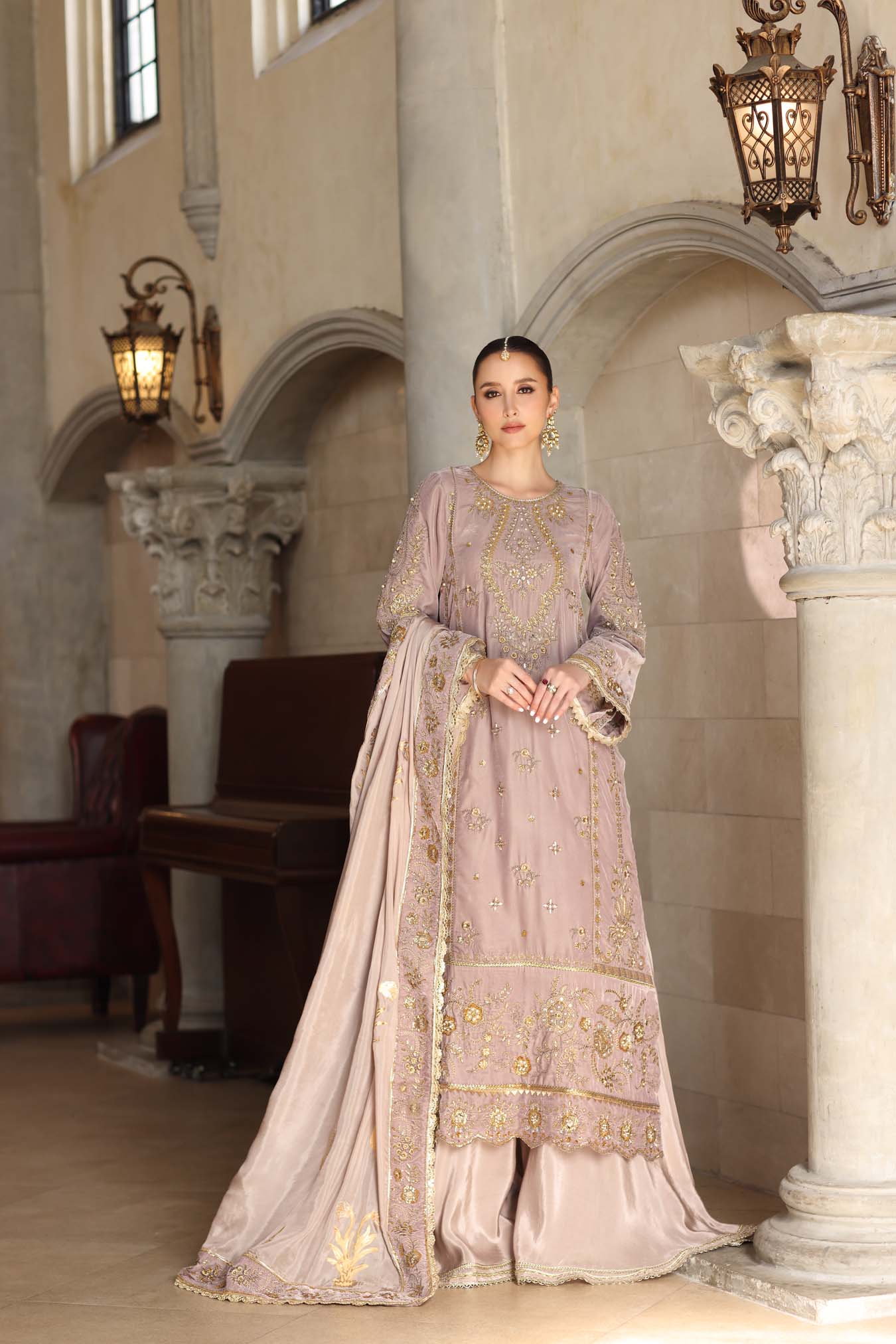 Saadia Asad Khayal Noor Handcrafted Velvet 2025 - Image 2