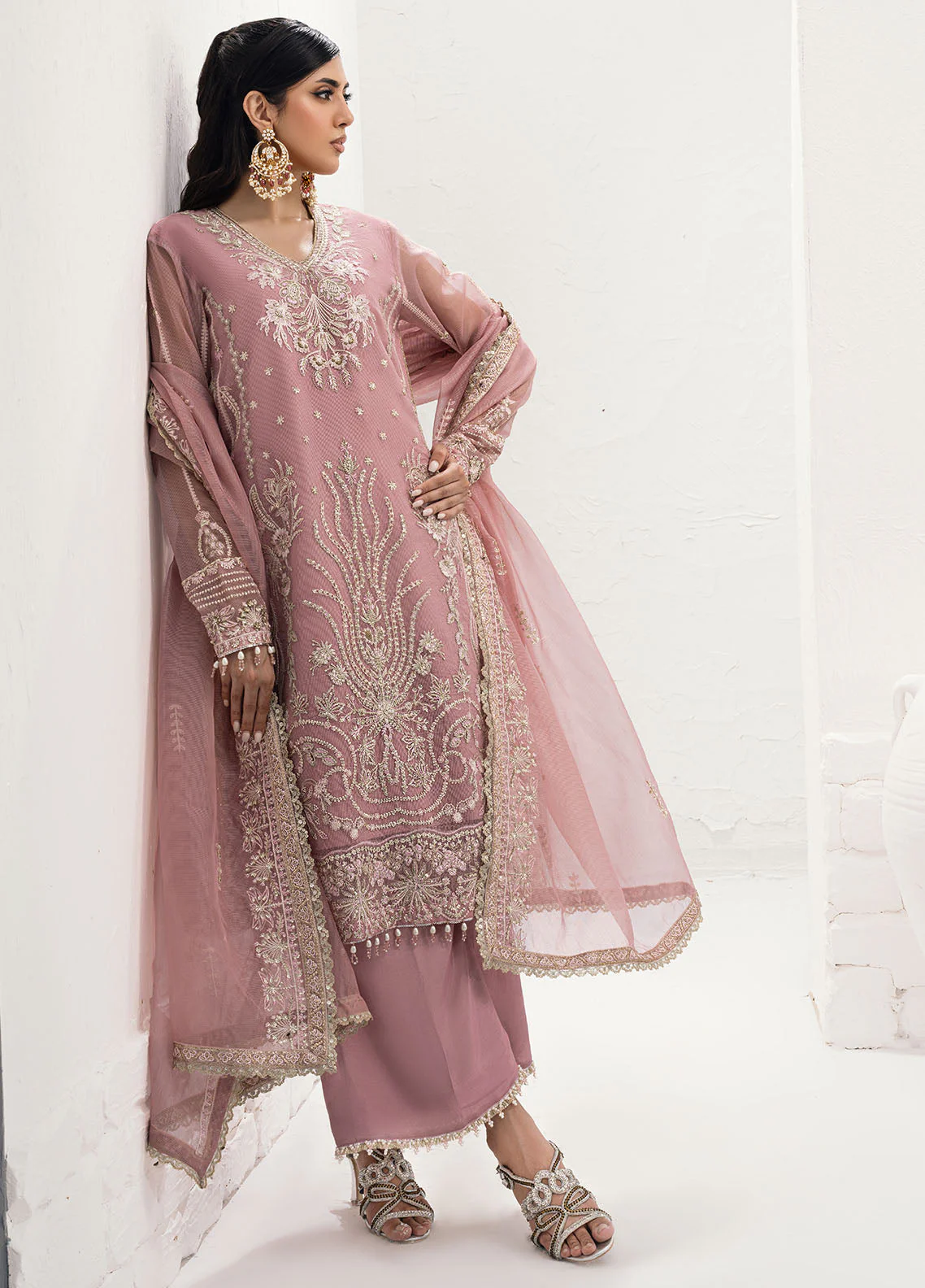 Sahane Store CT-140006 Nenufar Savoir Luxury Formals 2025