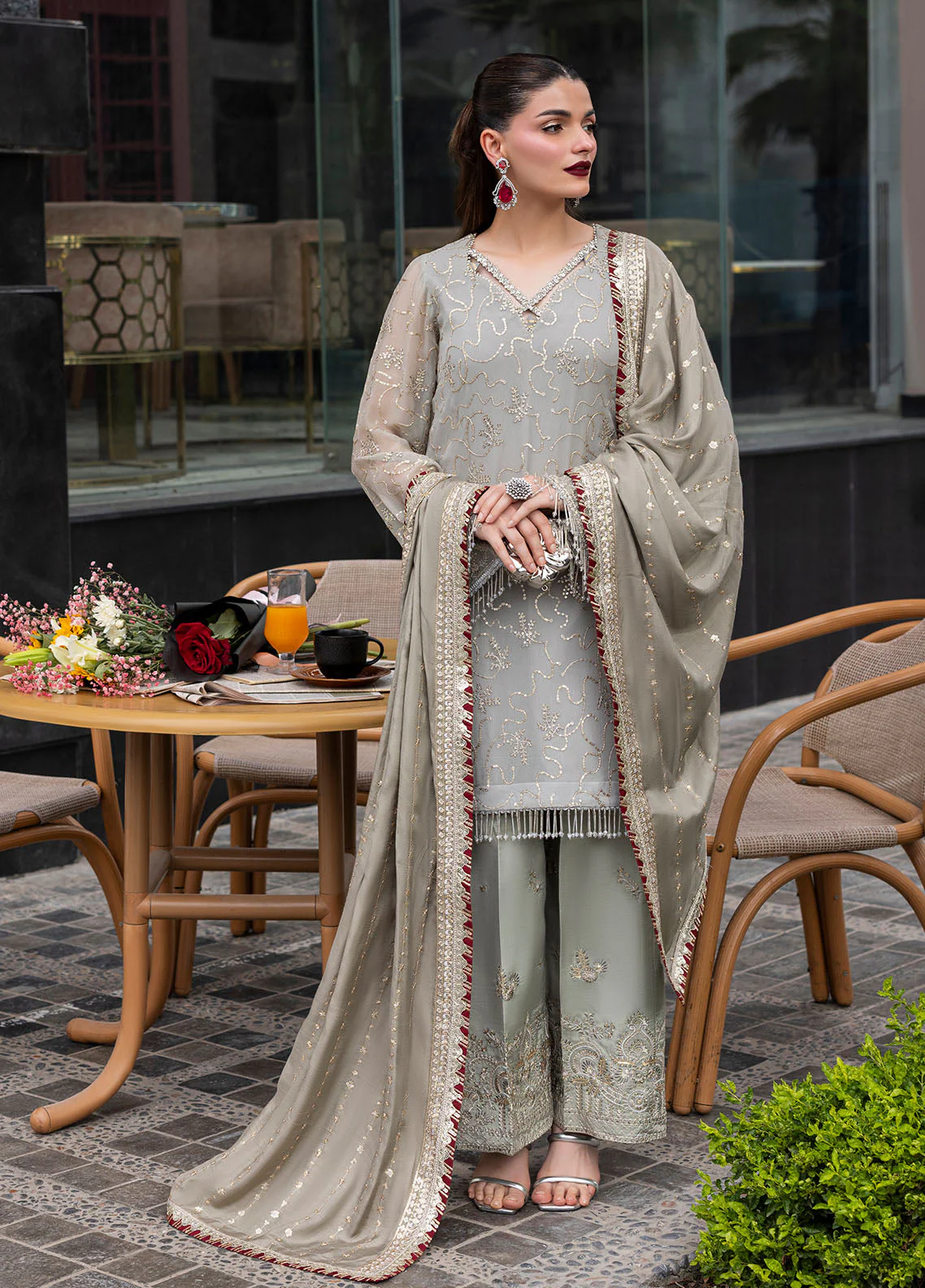Sahane Store CT 25007 Dew At First Glance 2025