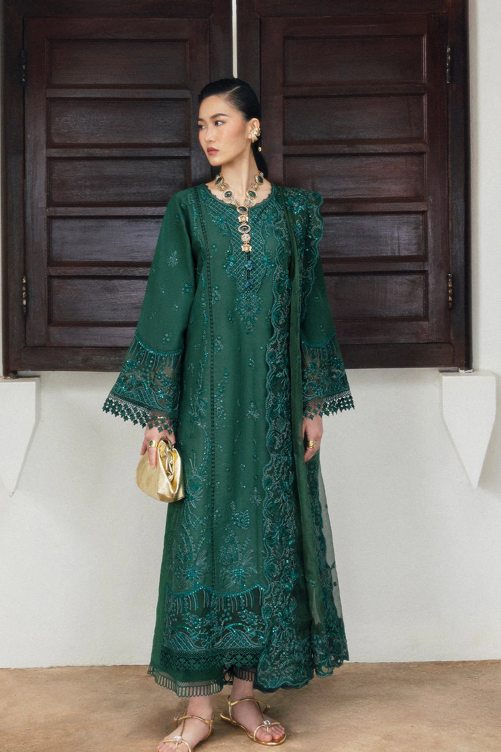 Saira Rizwan Clair Srep08-25 Sajri Eid Pret 2025