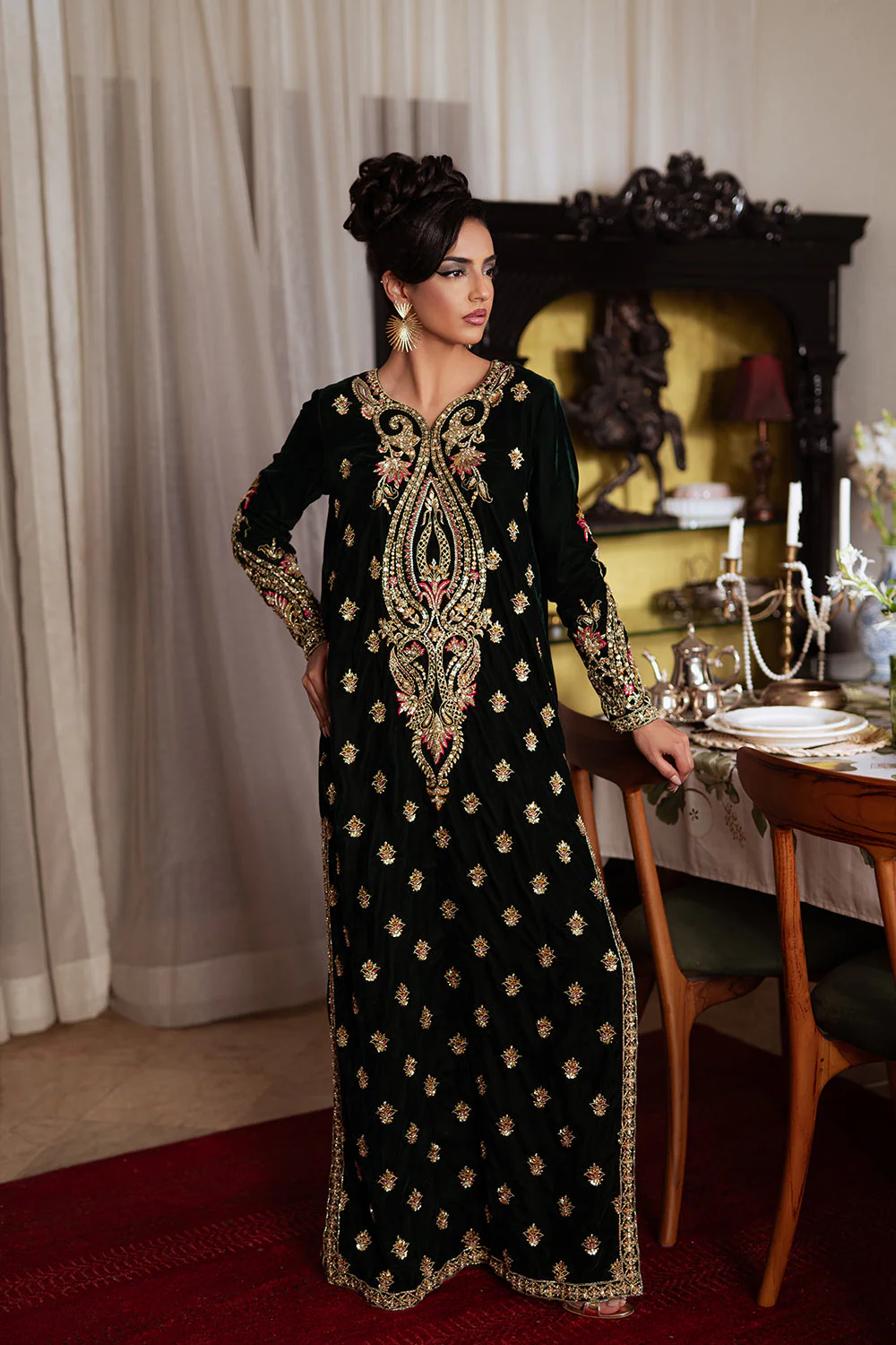 Saira Rizwan Emera SRVP25-10 Velvet Pret 2025 - Image 2