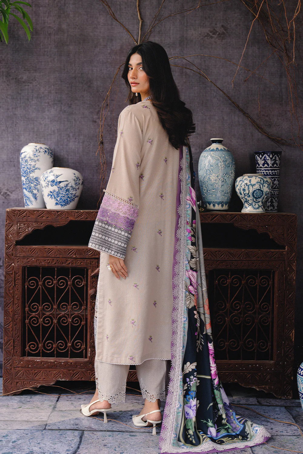 Saira Rizwan Reve-SRW24-06 Winter Collection 2024 - Image 2
