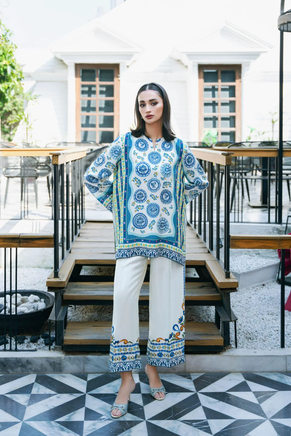 Saira Rizwan SRV-24-05 Liling Vieva 2024 - Image 2